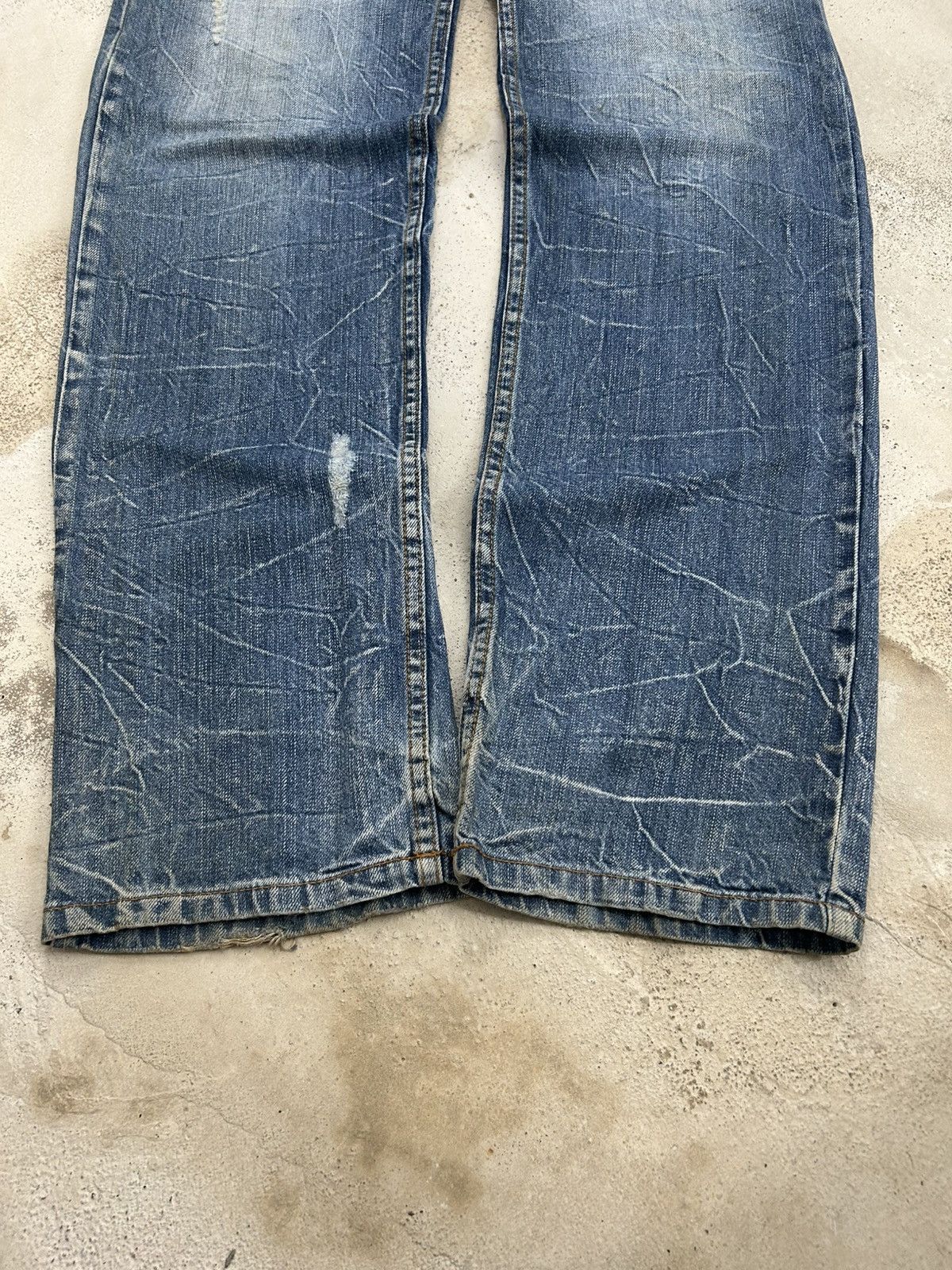 Le Grande Bleu (L.G.B.) Nylaus Distressed Y2K Clawn Marks Archive Rave Watanabe Size US 33 - 3 Thumbnail