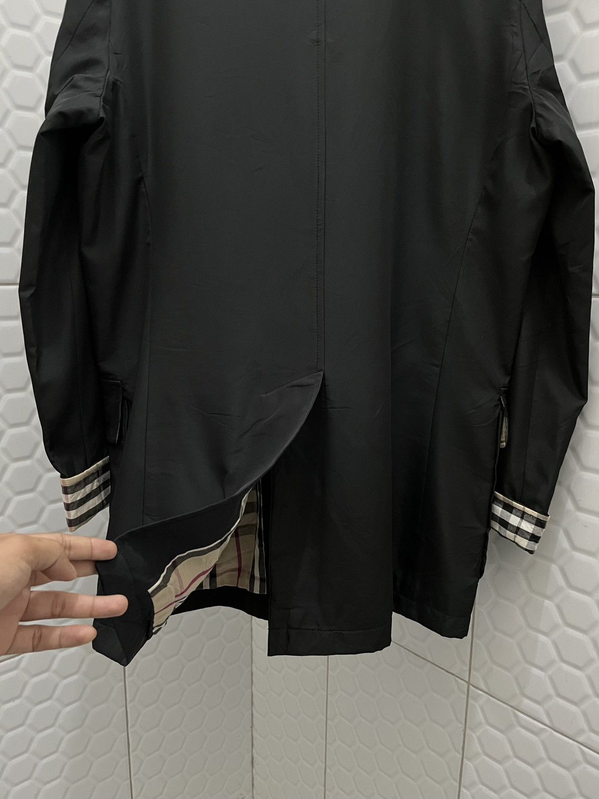 Burberry Vintage Burberry Nylon Coat Jacket Size US L / EU 52-54 / 3 - 12 Thumbnail