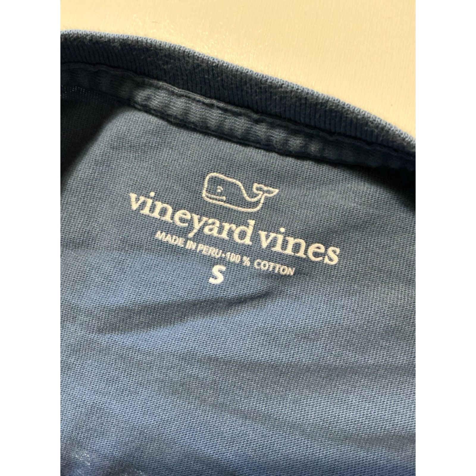 Vineyard Vines Vineyard Vines Everyday Should Feel This Good Swordfish Whale Pocket S/S T-Shirt Small Blue Mens Shirt Size US S / EU 44-46 / 1 - 6 Thumbnail