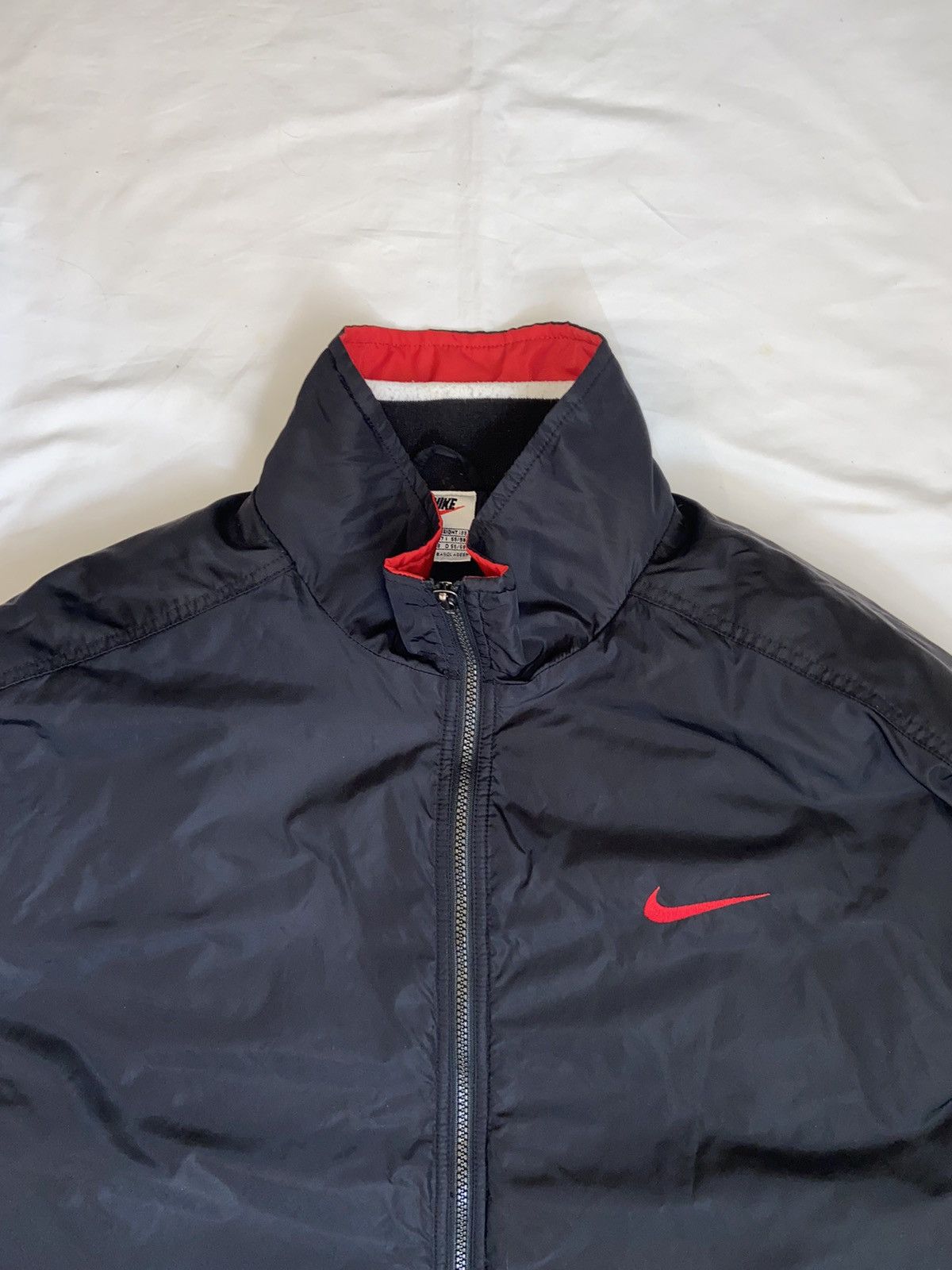 Nike × Vintage VINTAGE Y2K NIKE BIG LOGO LIGHT PUFFER JACKET SWOOSH DRILL Size US XL / EU 56 / 4 - 4 Thumbnail