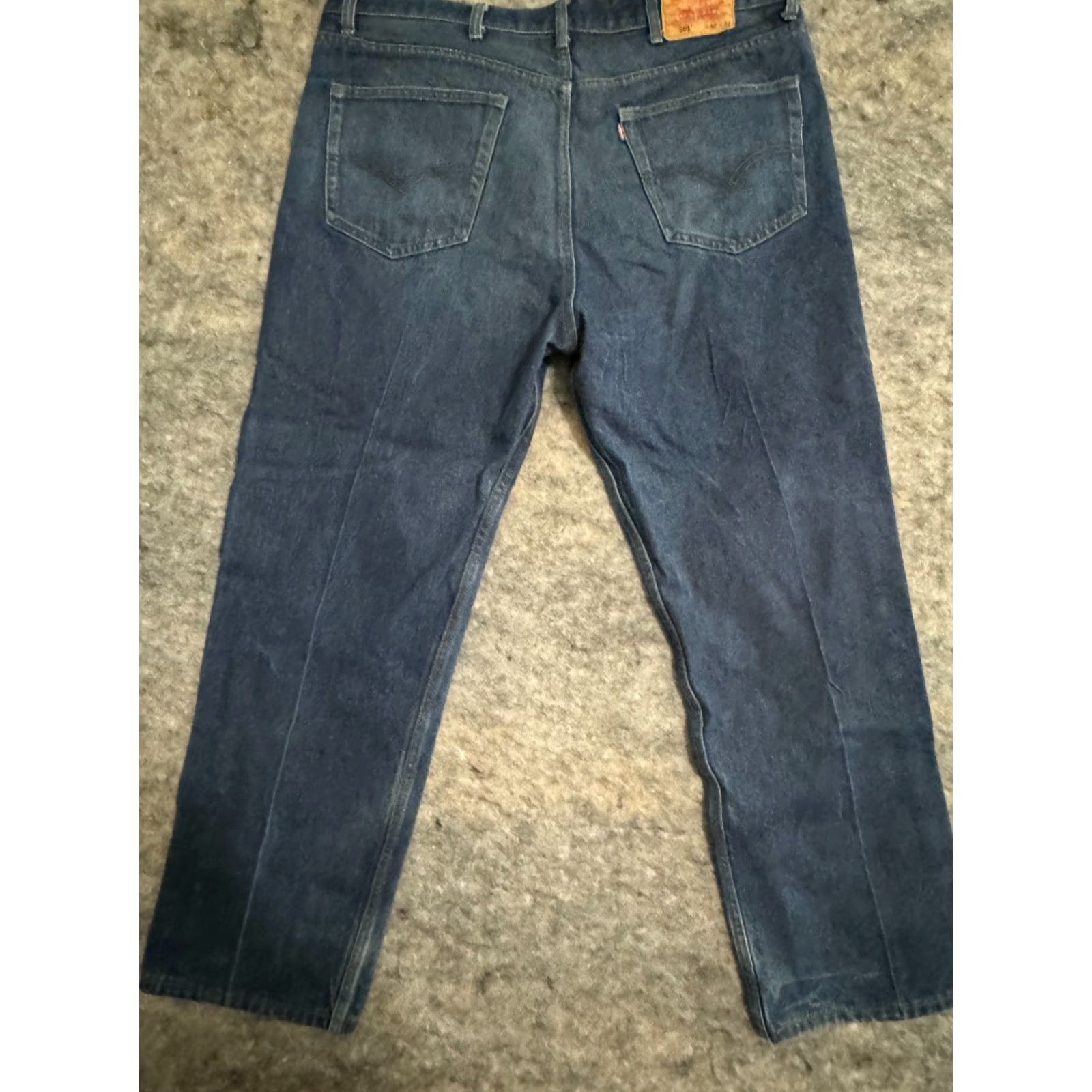 Levi's Levi's 501 Jeans Mens 42x32 Medium Wash Button Fly Denim 5-Pocket Regular Fit Blue Size US 42 / EU 58 - 3 Thumbnail