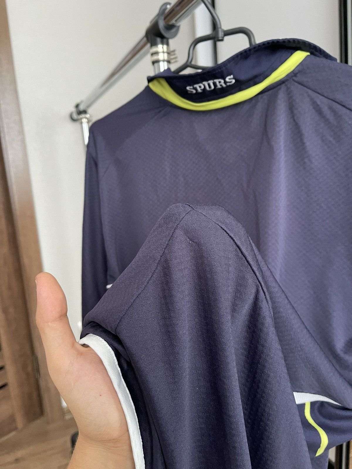 Puma 2010/2011 Puma Tottenham Hotspur Vintage Soccer Jersey Tee Size US XL / EU 56 / 4 - 19 Thumbnail