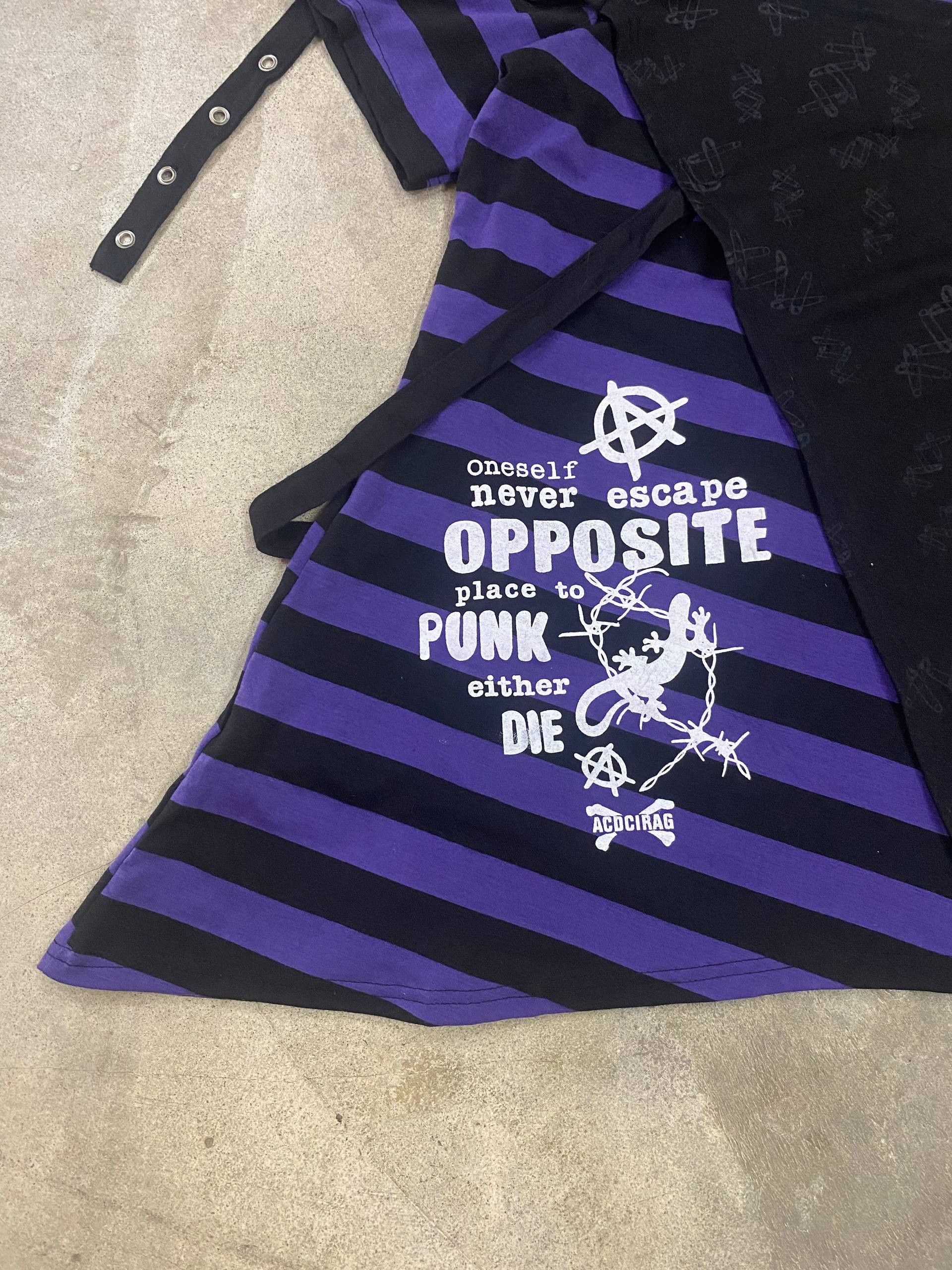 Seditionaries ACDC RAG Skull Punk Gothic Bondage T-shirt Size S / US 4 / IT 40 - 9 Thumbnail
