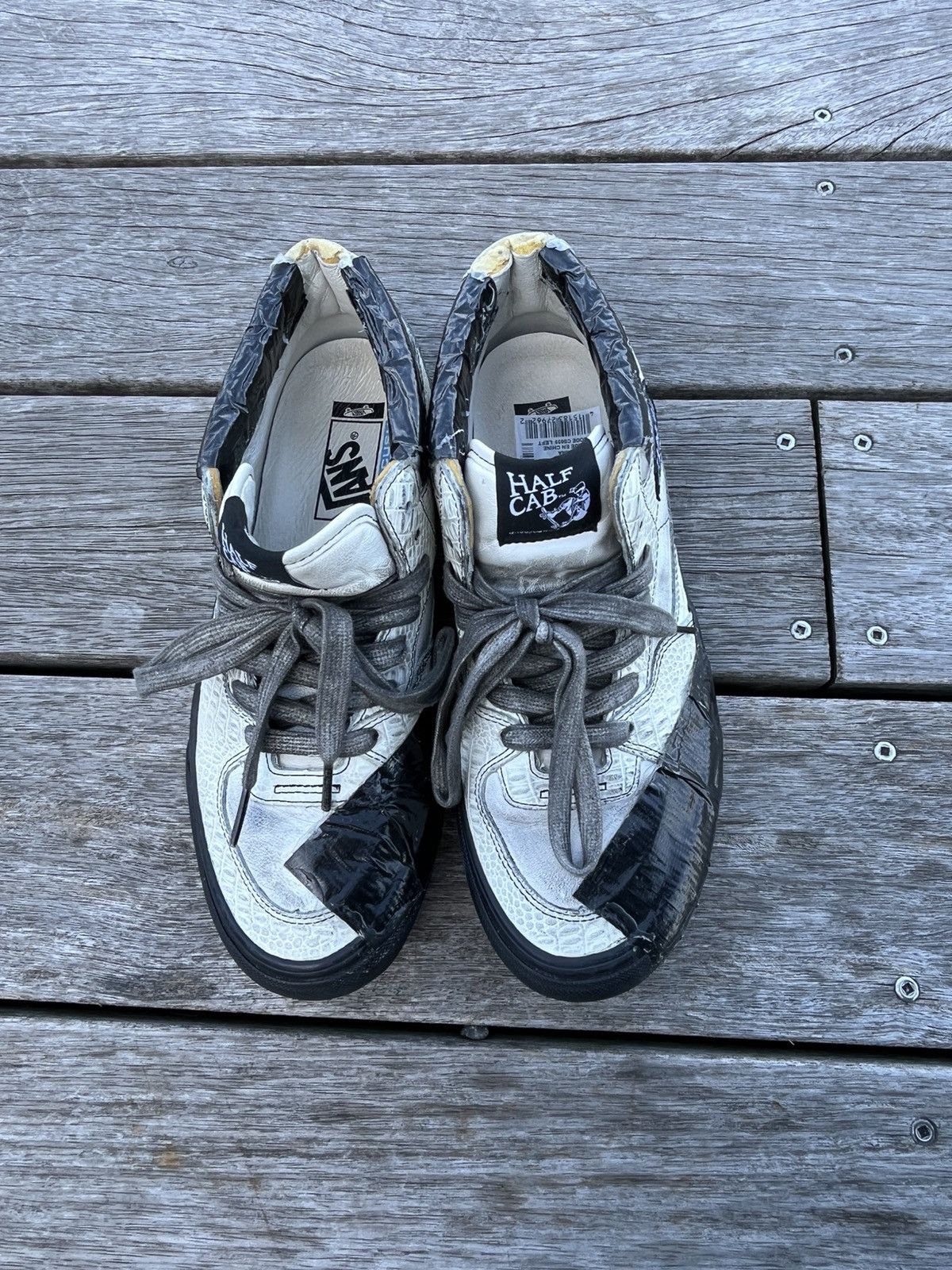 Vans Vans HALF CAB LUX DUCT MARSHMALLOW Size US 9 / EU 42 - 4 Thumbnail