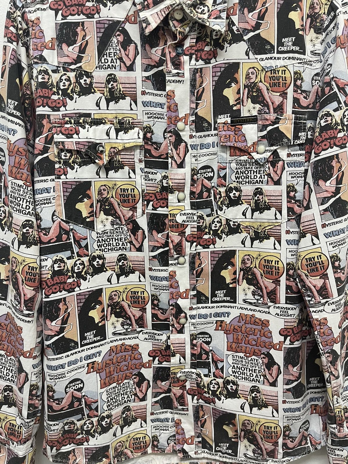 Hysteric Glamour Vintage Hysteric Glamour All Over Printe Graffiti Shitt Size US S / EU 44-46 / 1 - 2 Thumbnail