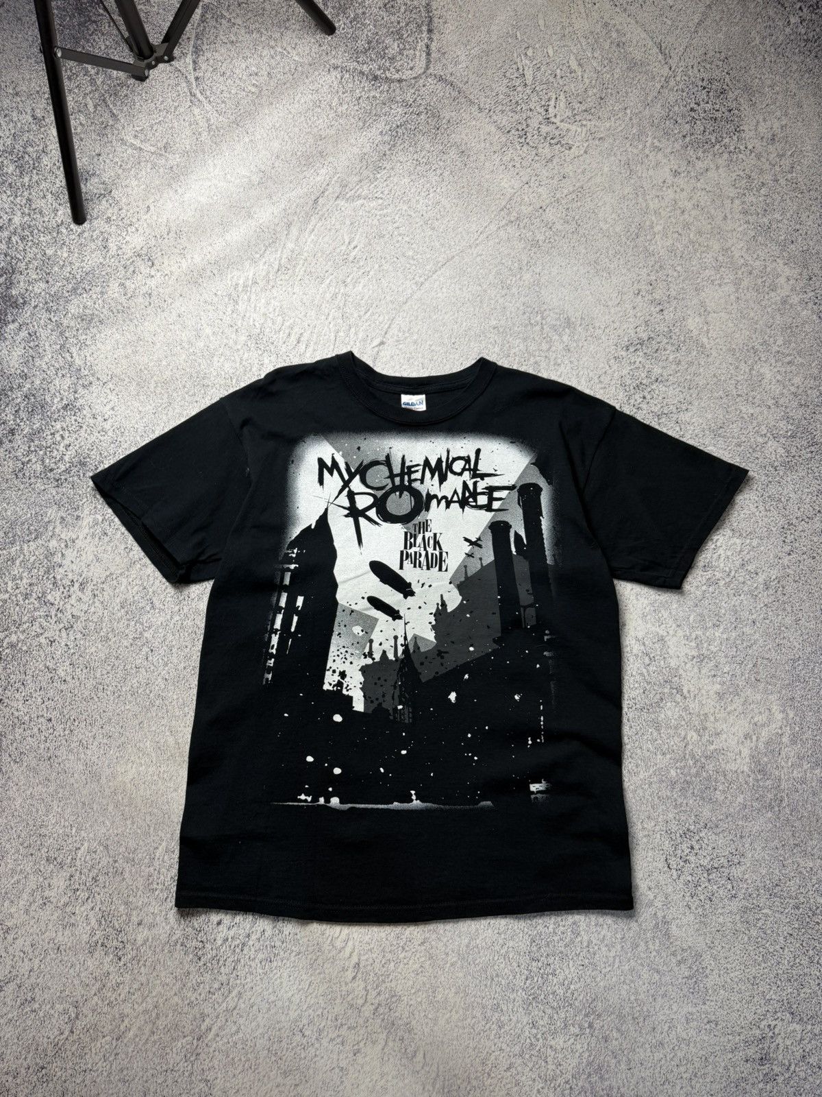 Band Tees Vintage My Chemical Romance The Black Parade Album T shirt Size US L / EU 52-54 / 3 - 1 Thumbnail