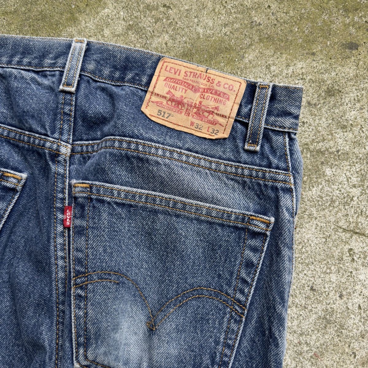Vintage Levi's 517 Faded Bootcut Flare Jeans ERD Grunge Thrashed Size US 32 / EU 48 - 11 Thumbnail