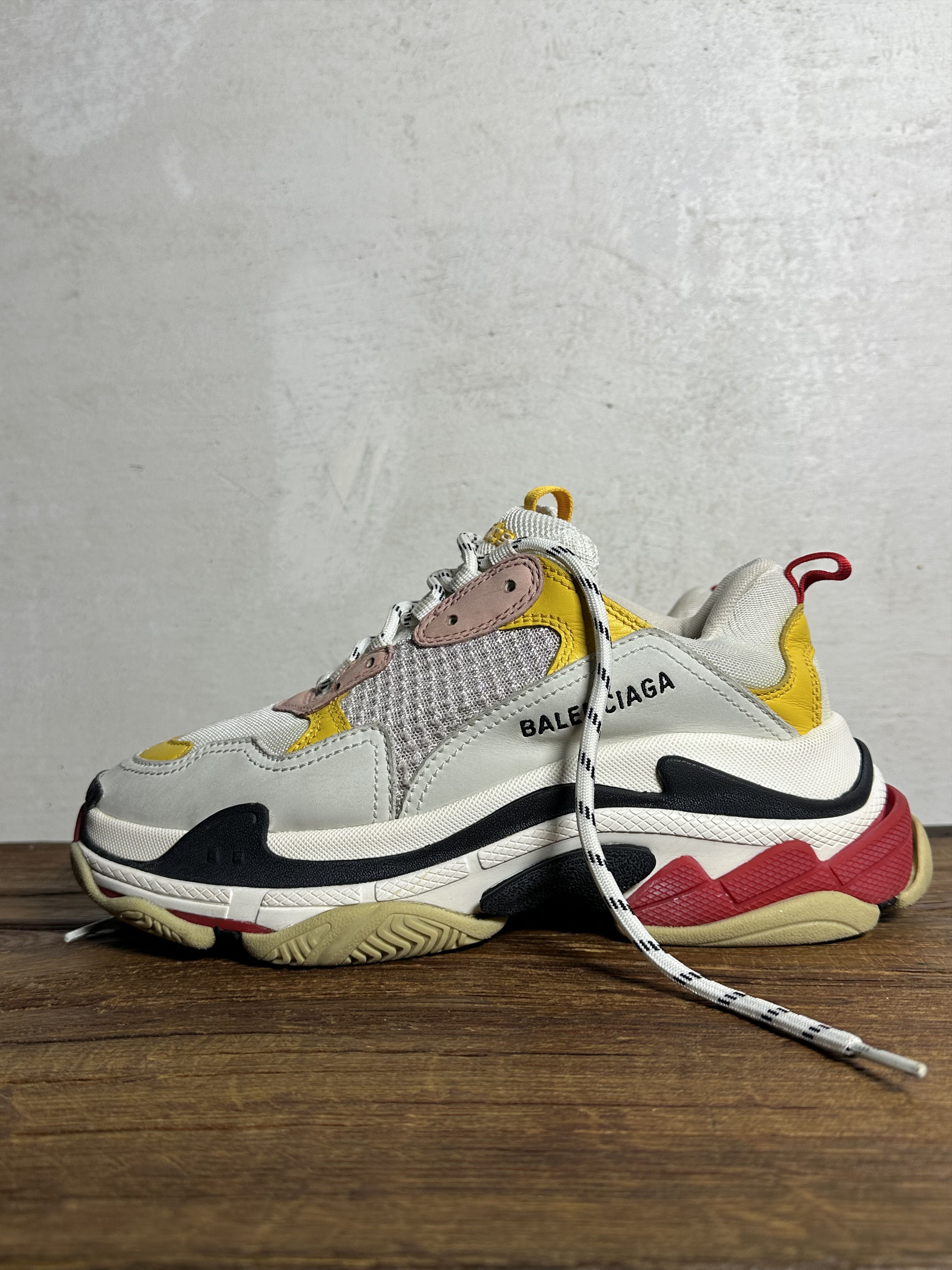 Balenciaga Balenciaga Triple S Yellow White W Size US 9 / IT 39 - 1 Thumbnail