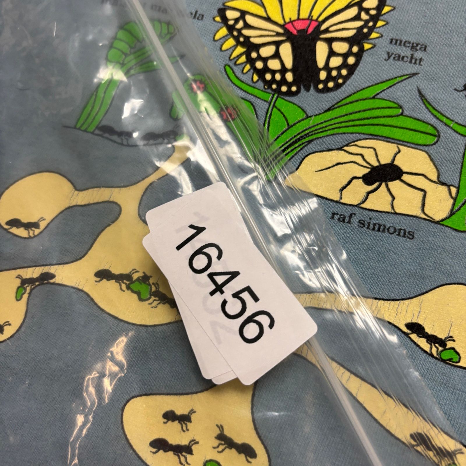 Mega Yacht Mega Yacht Designer World Insect Nature Cropped Shirt Small Size US S / EU 44-46 / 1 - 9 Thumbnail