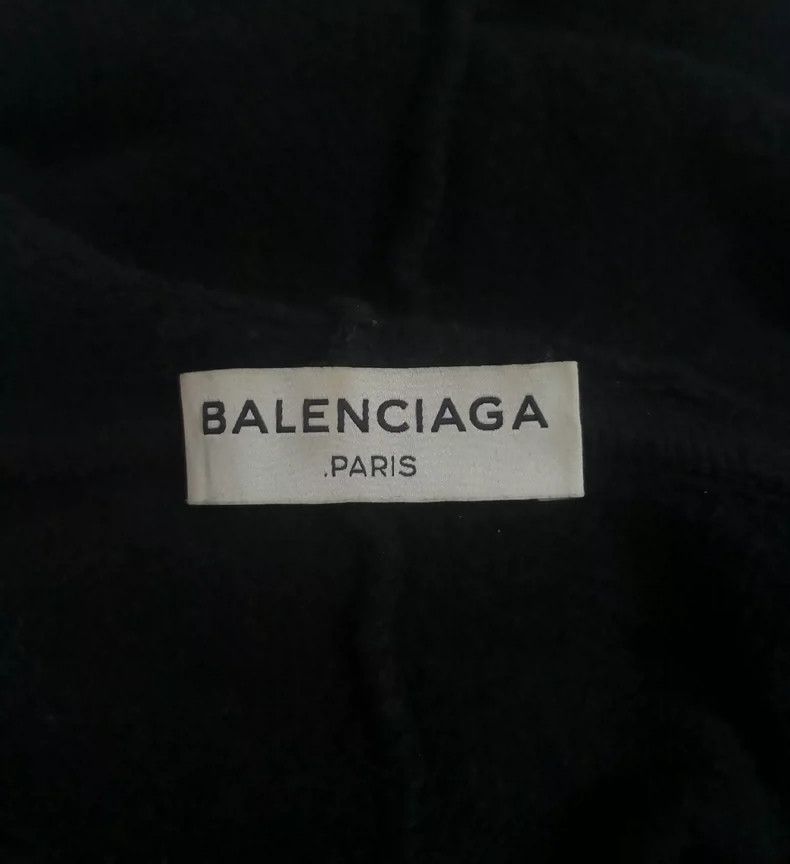 Balenciaga Balenciaga Hoodie Sweatshirt Jacket Size US S / EU 44-46 / 1 - 3 Thumbnail