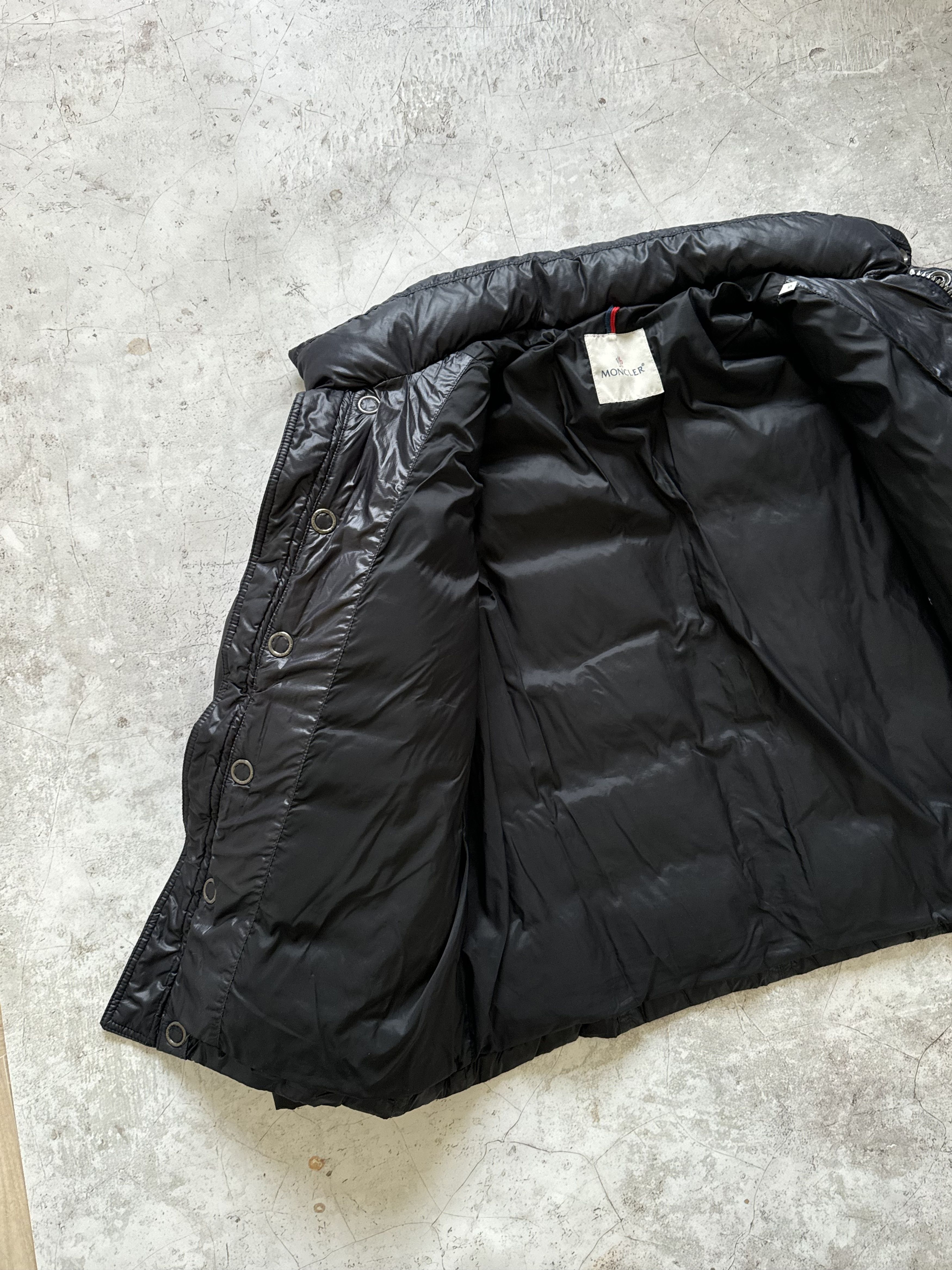 Moncler moncler black puffer jacket with front pockets Size US XL / EU 56 / 4 - 13 Thumbnail