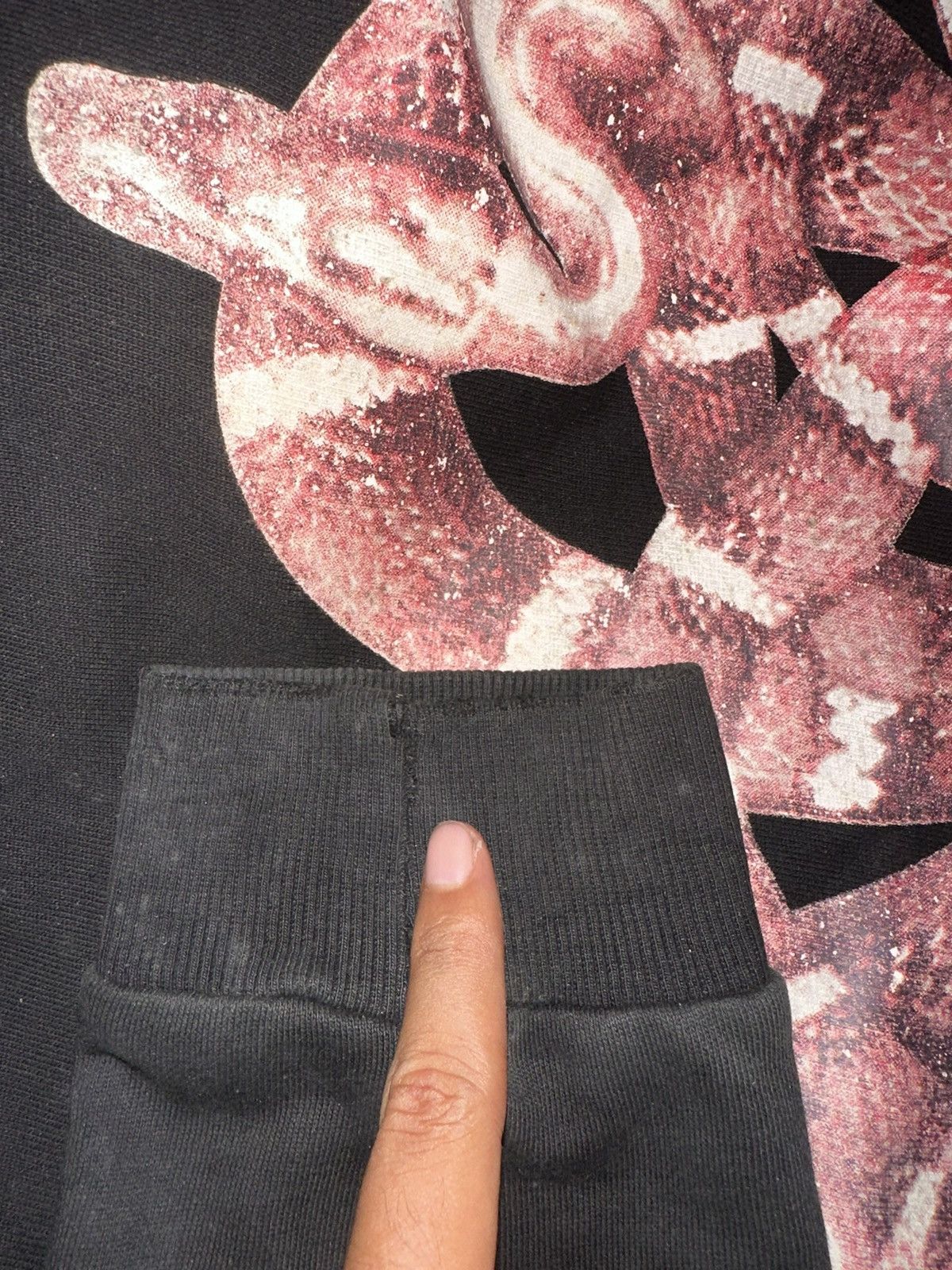 Marcelo Burlon × Vintage SICK FASHION DISTRESSED MARCELO BURLON SNAKE SWEATSHIRT Size US L / EU 52-54 / 3 - 13 Thumbnail