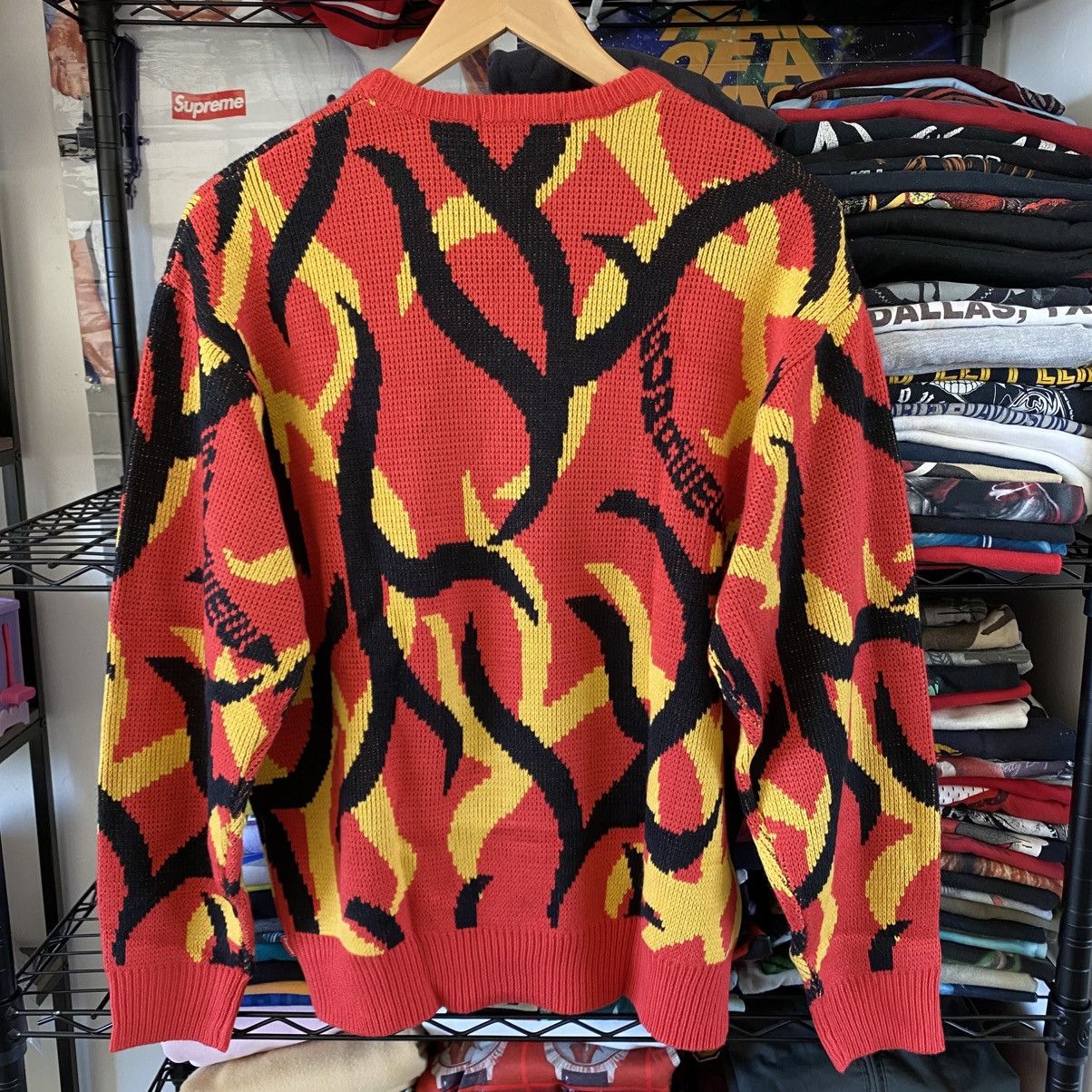 Supreme Supreme Tribal Camo Sweater Red 2019 Size US M / EU 48-50 / 2 - 5 Thumbnail