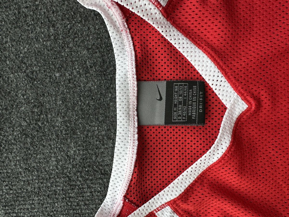 Nike 🚨 NIKE Y2K RED VNTG SHOX RARE T SHIRT SHORT SLEEVE Size M / US 6-8 / IT 42-44 - 4 Thumbnail