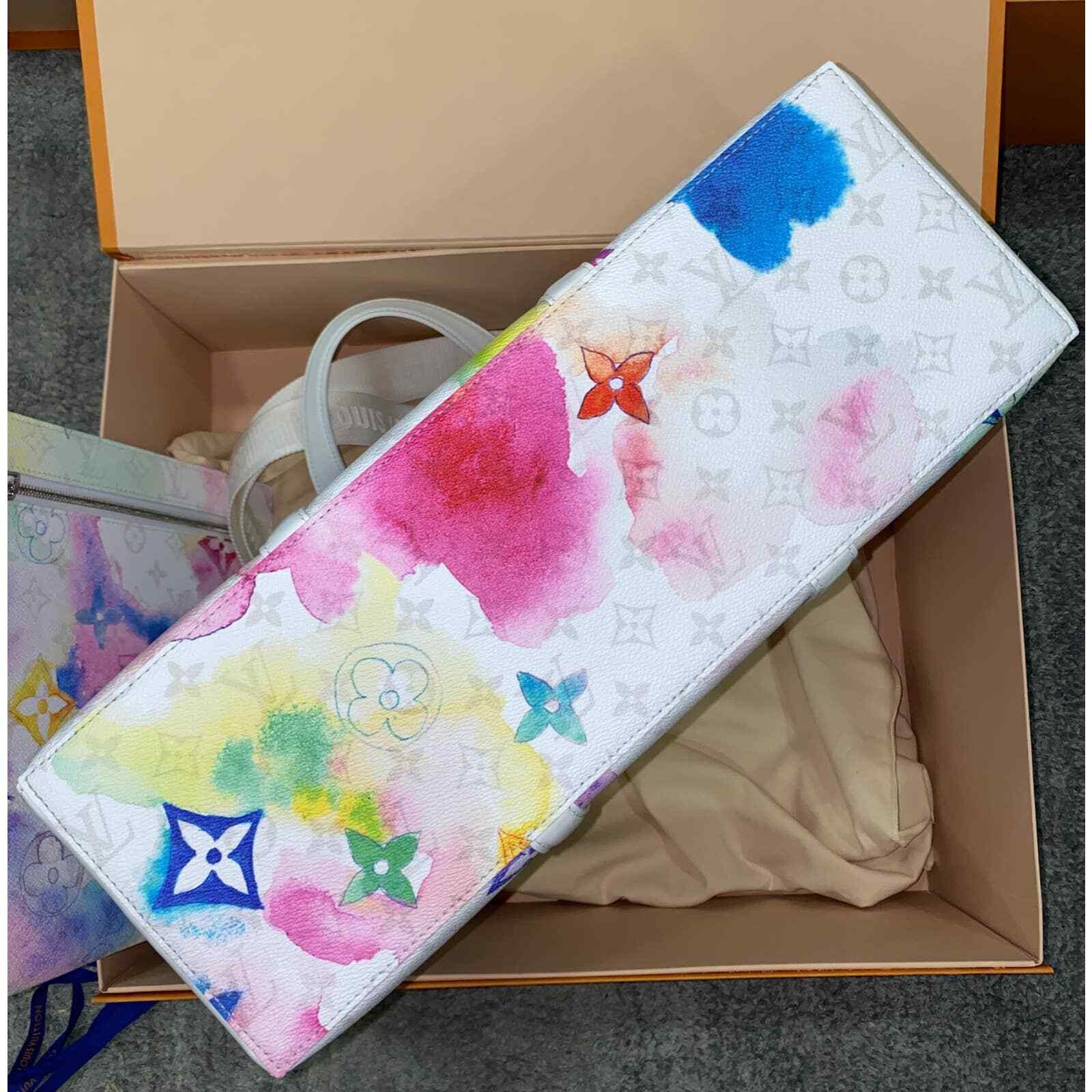 Louis Vuitton Louis Vuitton Watercolor Monogram Logo Shoulder Bag Size ONE SIZE - 12 Thumbnail