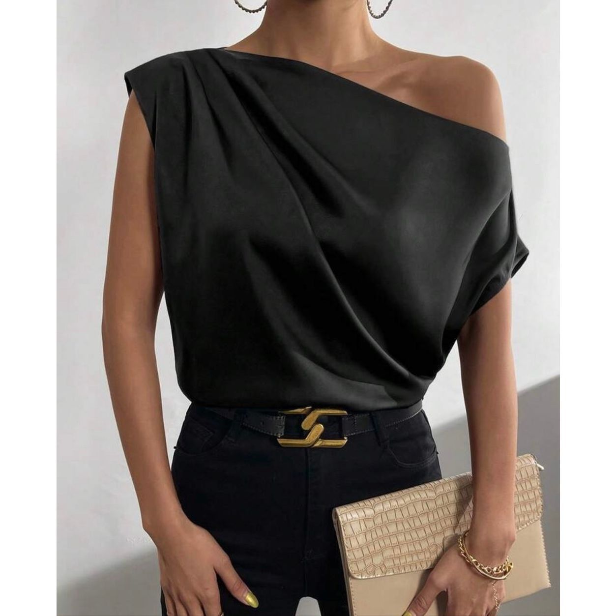 Shein SHEIN satin Solid Asymmetrical Neck Batwing Sleeve Satin Blo Size L / US 10 / IT 46 - 1 Thumbnail