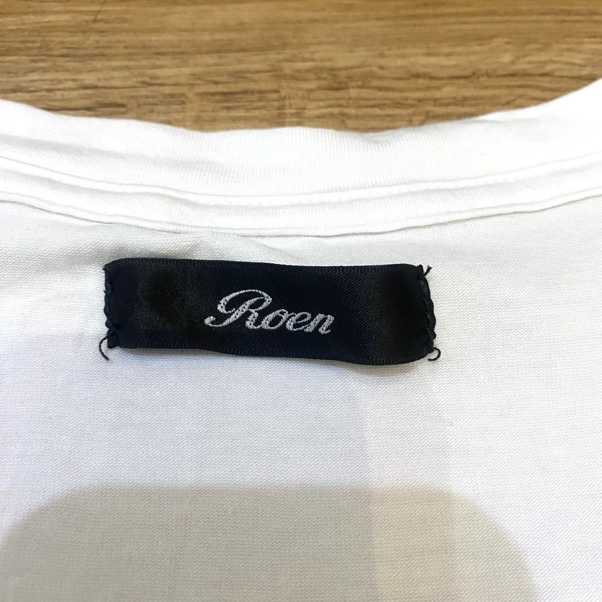 Mastermind Japan × Roen 2000s Roen - Vkei Style Skull T-Shirt White Made in Japan Size US M / EU 48-50 / 2 - 11 Thumbnail