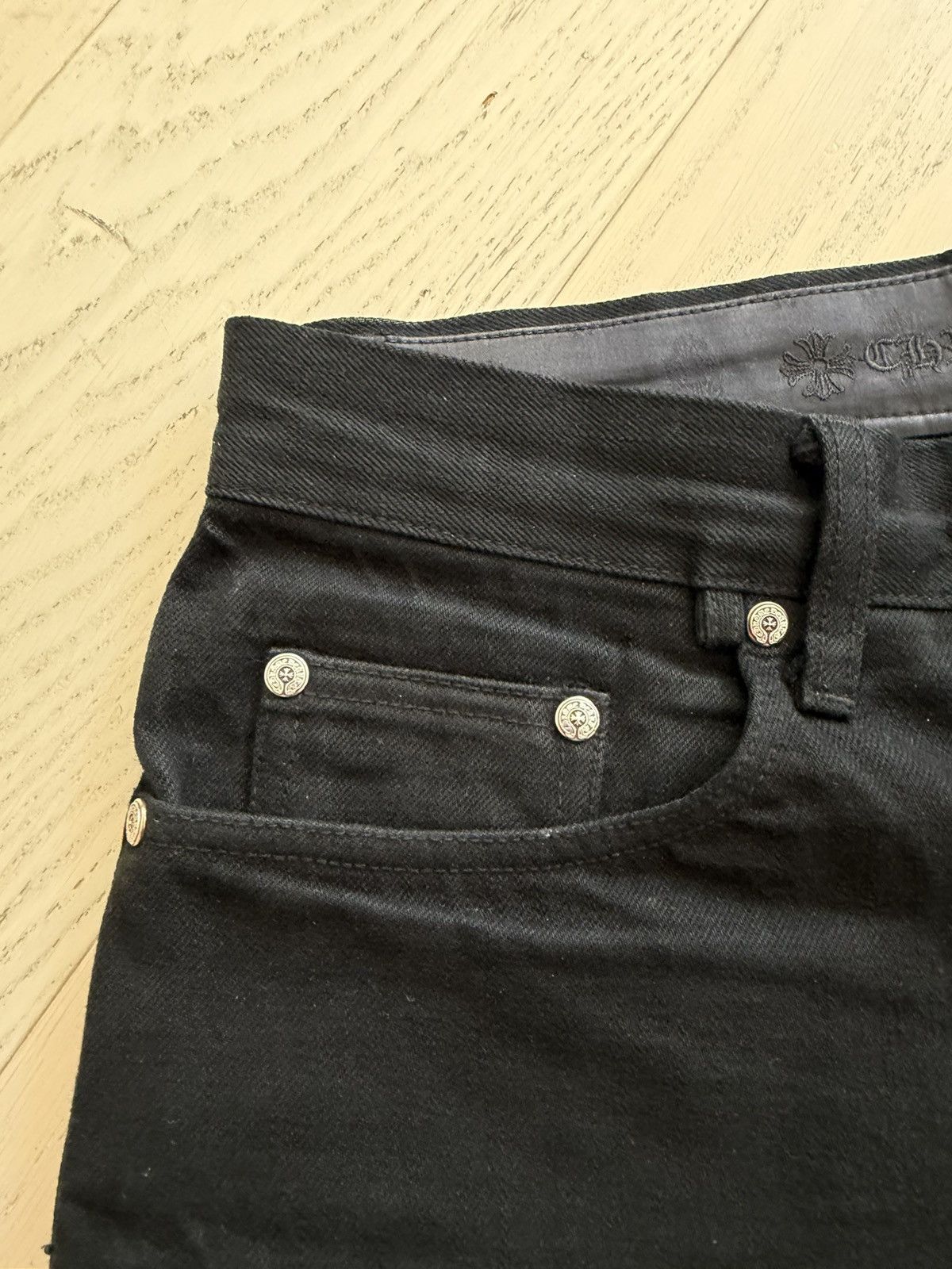 Chrome Hearts Chrome hearts le fleur knee Size US 33 - 4 Thumbnail