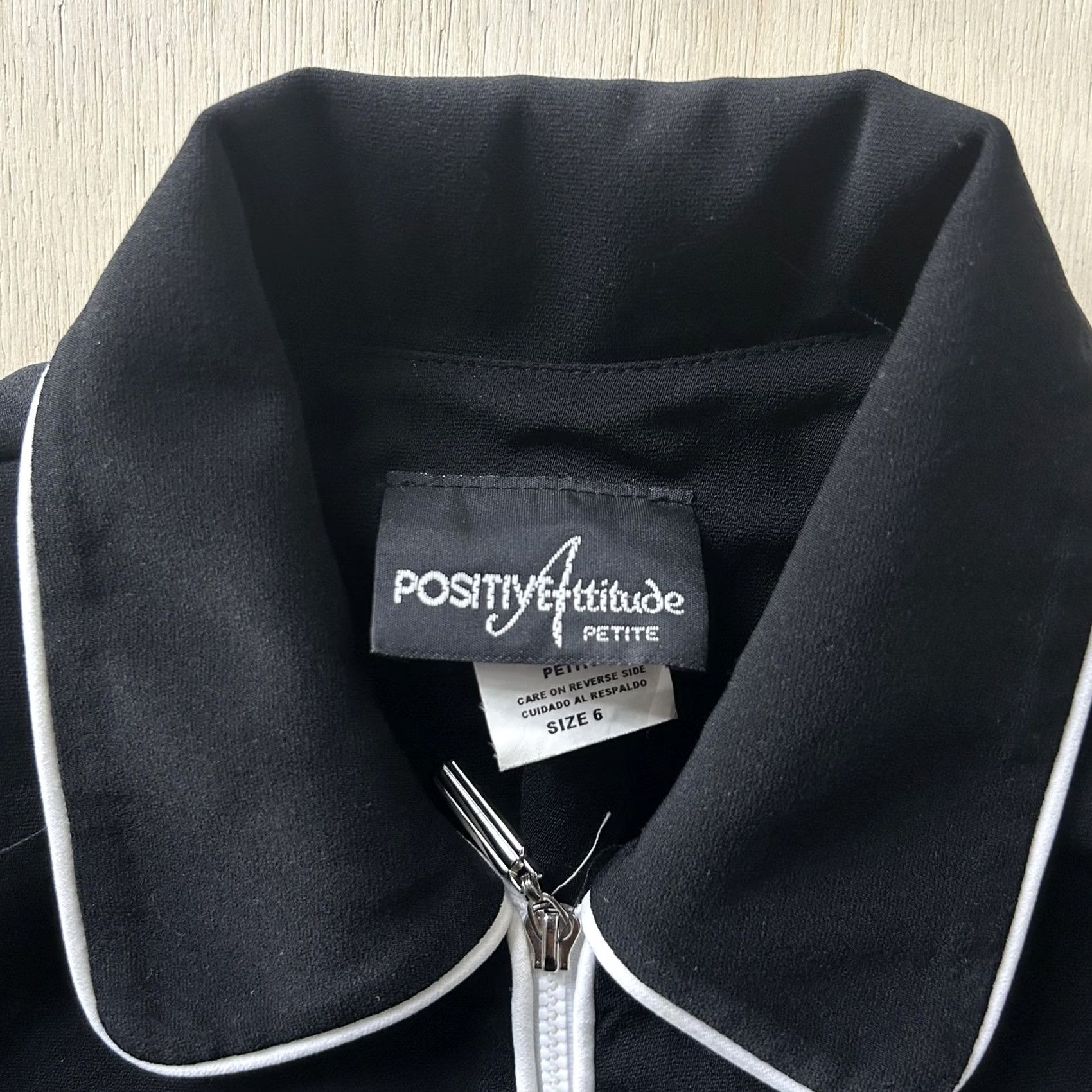 Vintage VINTAGE Positive Attitude Suit Jacket Womens 6 Black Piped Petite USA Size M / US 6-8 / IT 42-44 - 2 Thumbnail