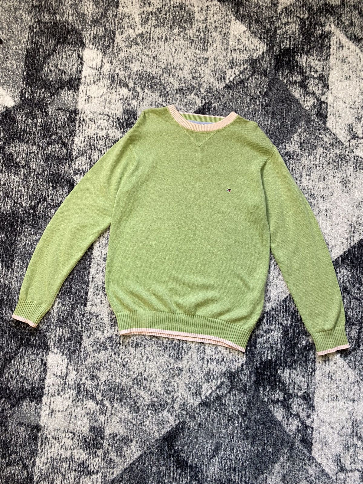 Tommy Hilfiger × Vintage Vintage Tommy Hilfiger Sweater 90s Y2K STYLE Size US M / EU 48-50 / 2 - 1 Thumbnail