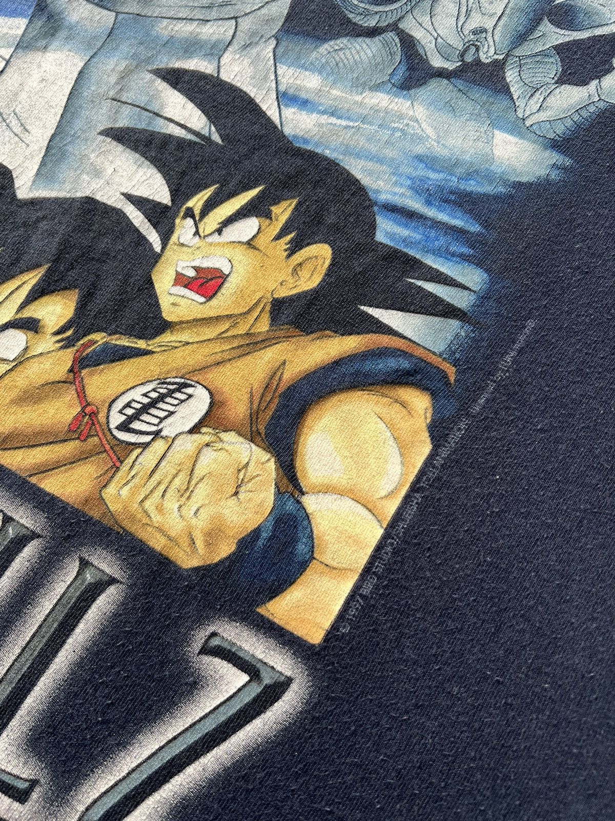 Anime Vintage 1997 Dragon Ball Z Son Goku Anime Manga Navy T-shirt Size US L / EU 52-54 / 3 - 15 Thumbnail