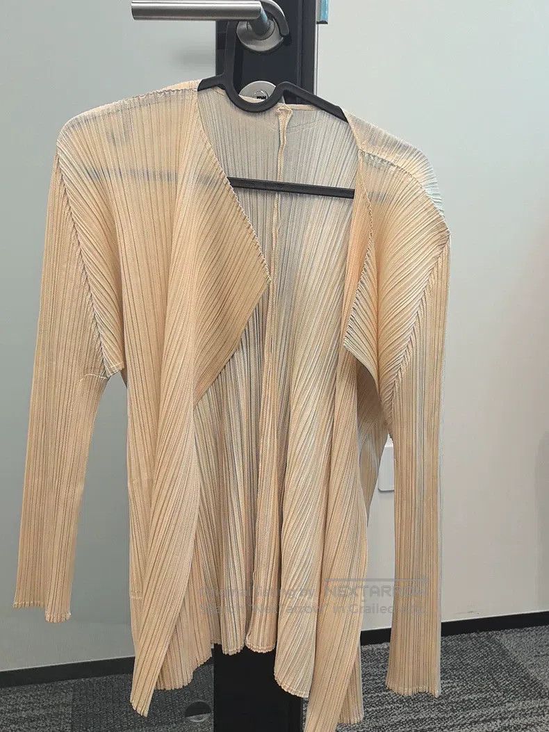Issey Miyake Issey Miyake Yellow Jacket Size L / US 10 / IT 46 - 6 Thumbnail