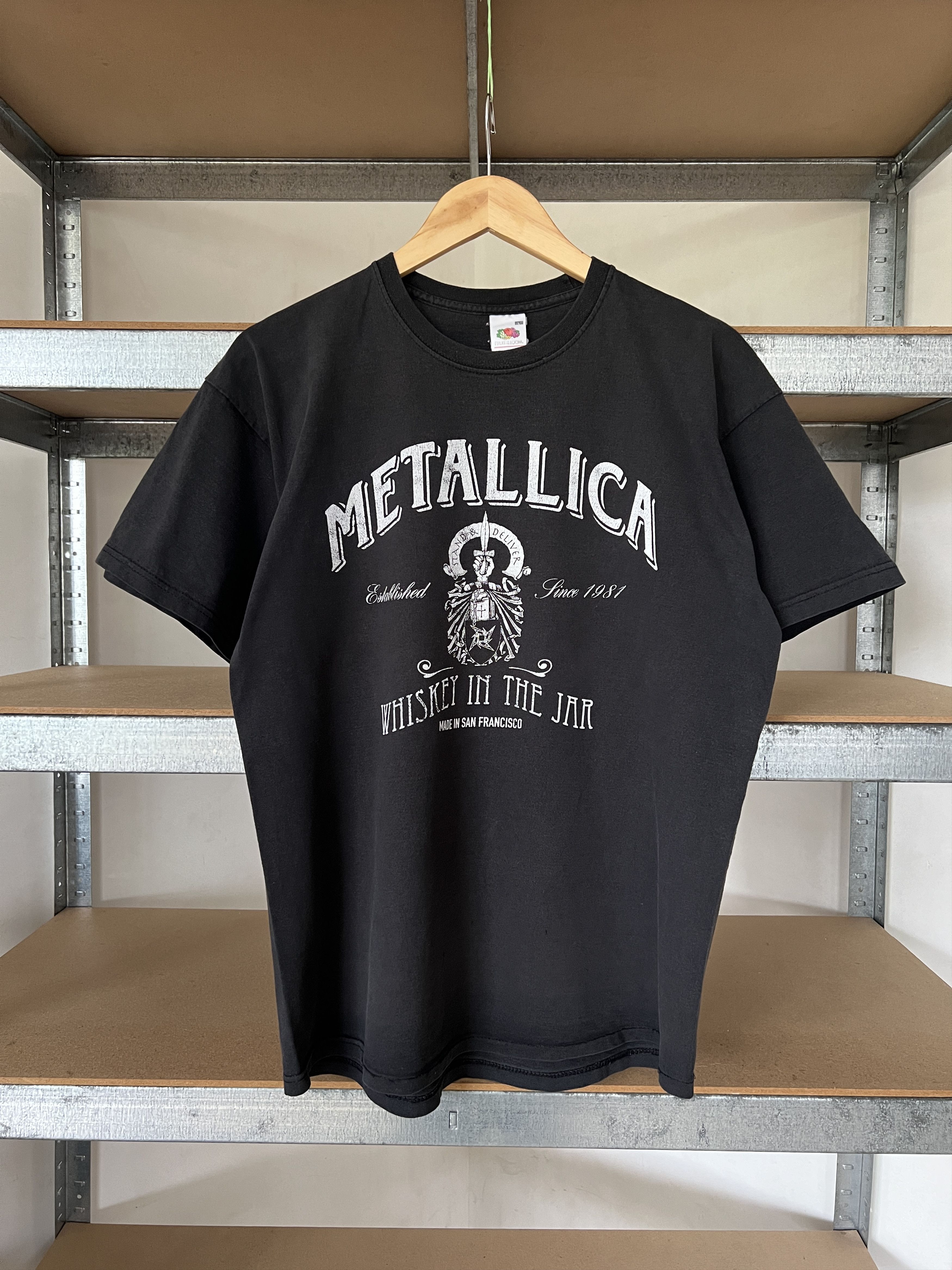Band Tees Vintage 2000s Metallica Whiskey In The Jar Rock Band T-shirt Size US L / EU 52-54 / 3 - 1 Thumbnail