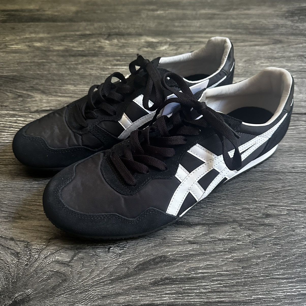 Onitsuka tiger serrano black and white best sale