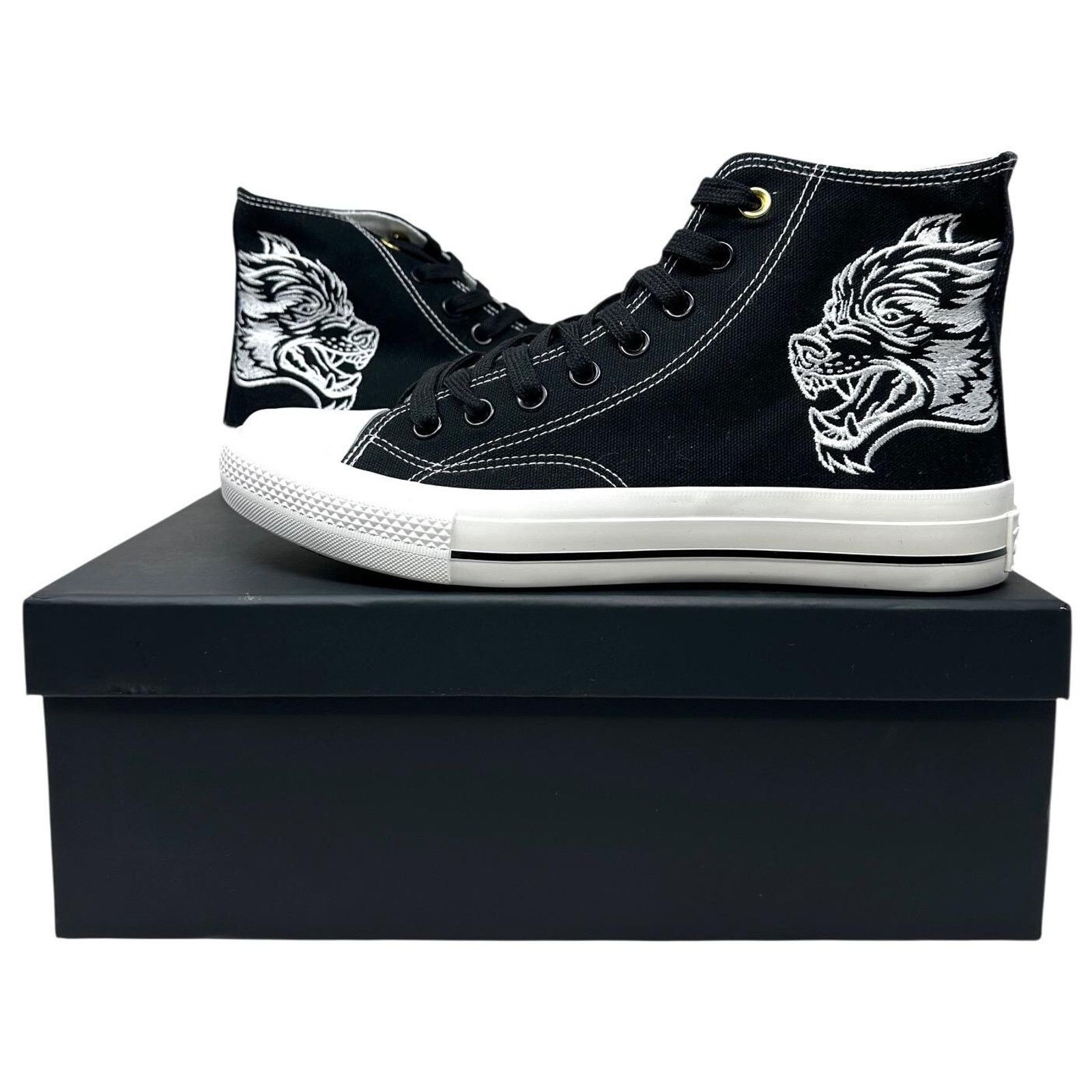 Darc Sport Darc Sport High Top Shoes Embroidered Wolves Sneakers Black Size US 7 / EU 40 - 2 Thumbnail