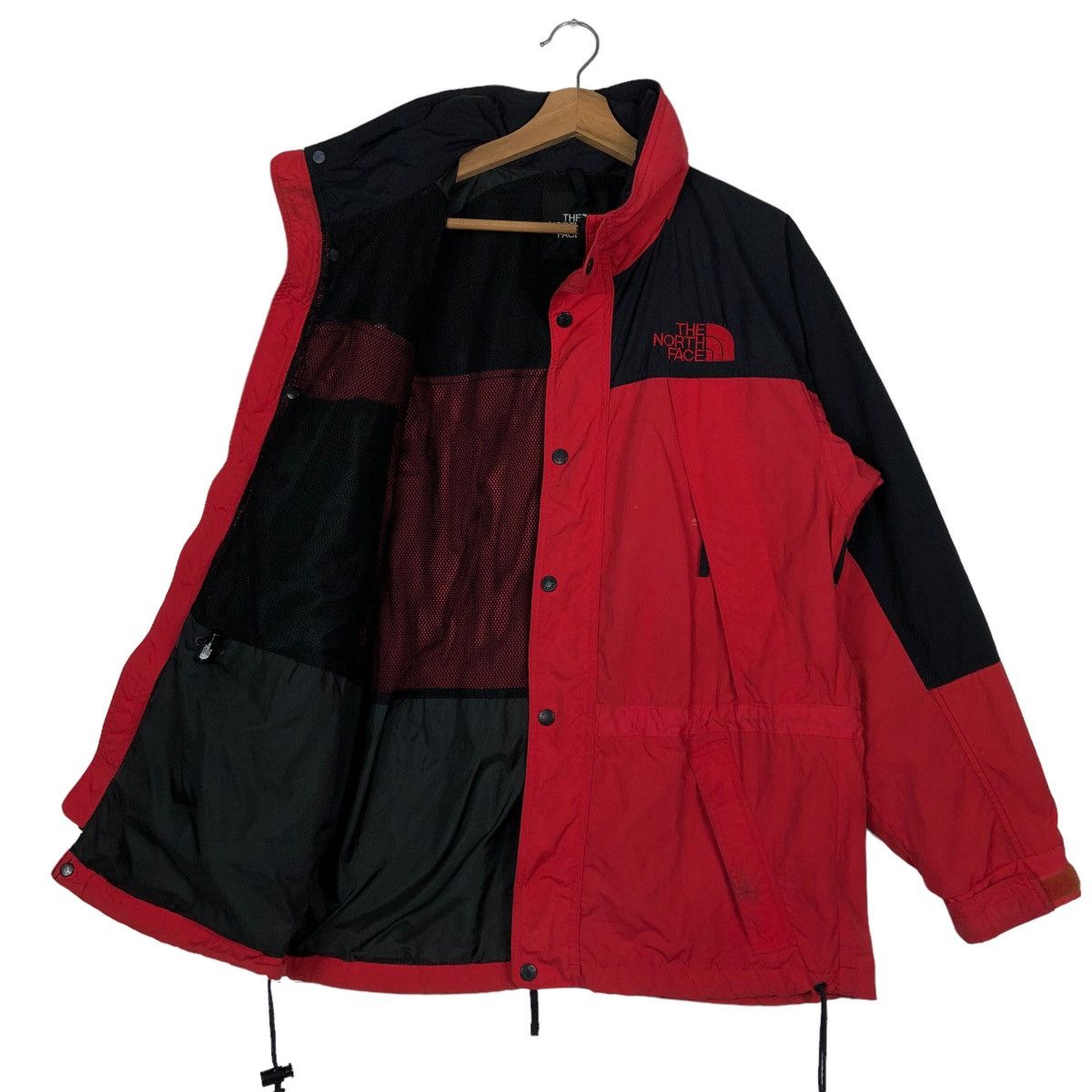 Japanese Brand 🔥Combination Red Black Rare Design Survival Jacket Big Logo Size US L / EU 52-54 / 3 - 8 Thumbnail