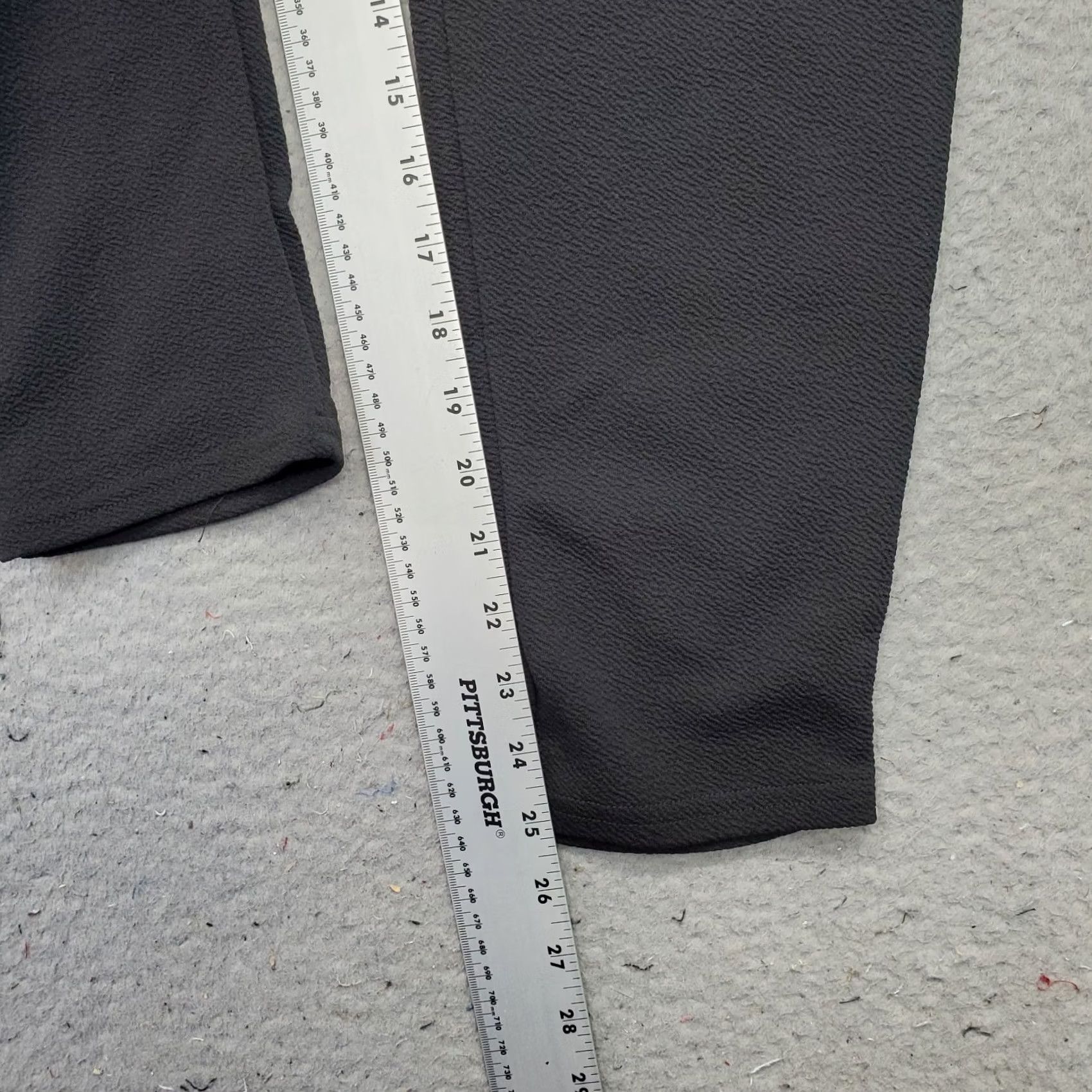 Boohoo Boohoo Pants Womens 12 Black Textured Pleat Front Stretch Elastic Waist Trouser Pants Size 34" / US 12 / IT 48 - 4 Thumbnail
