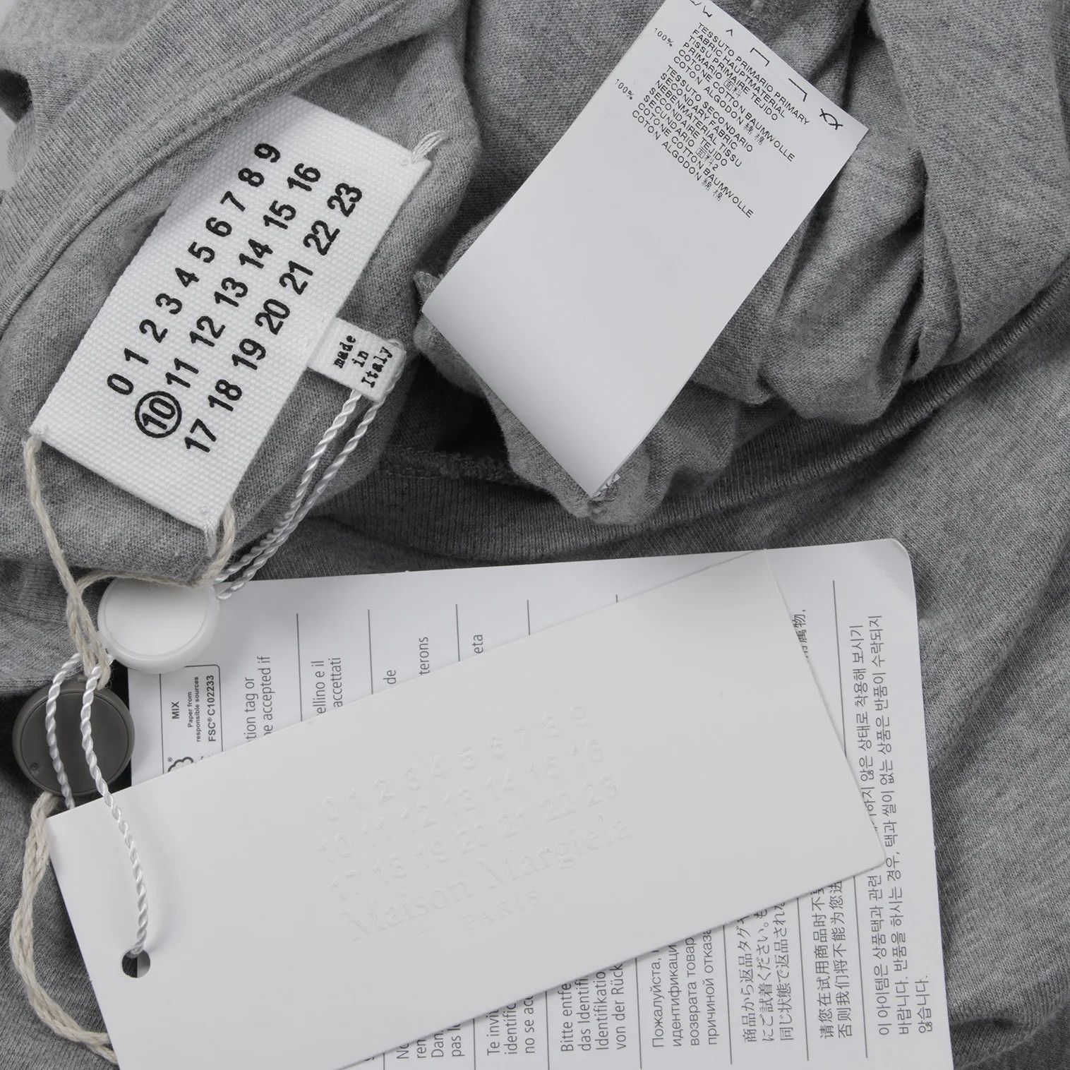 Maison Margiela Gray Car Silhouette Print T-Shirt Size 48 Size US M / EU 48-50 / 2 - 11 Thumbnail