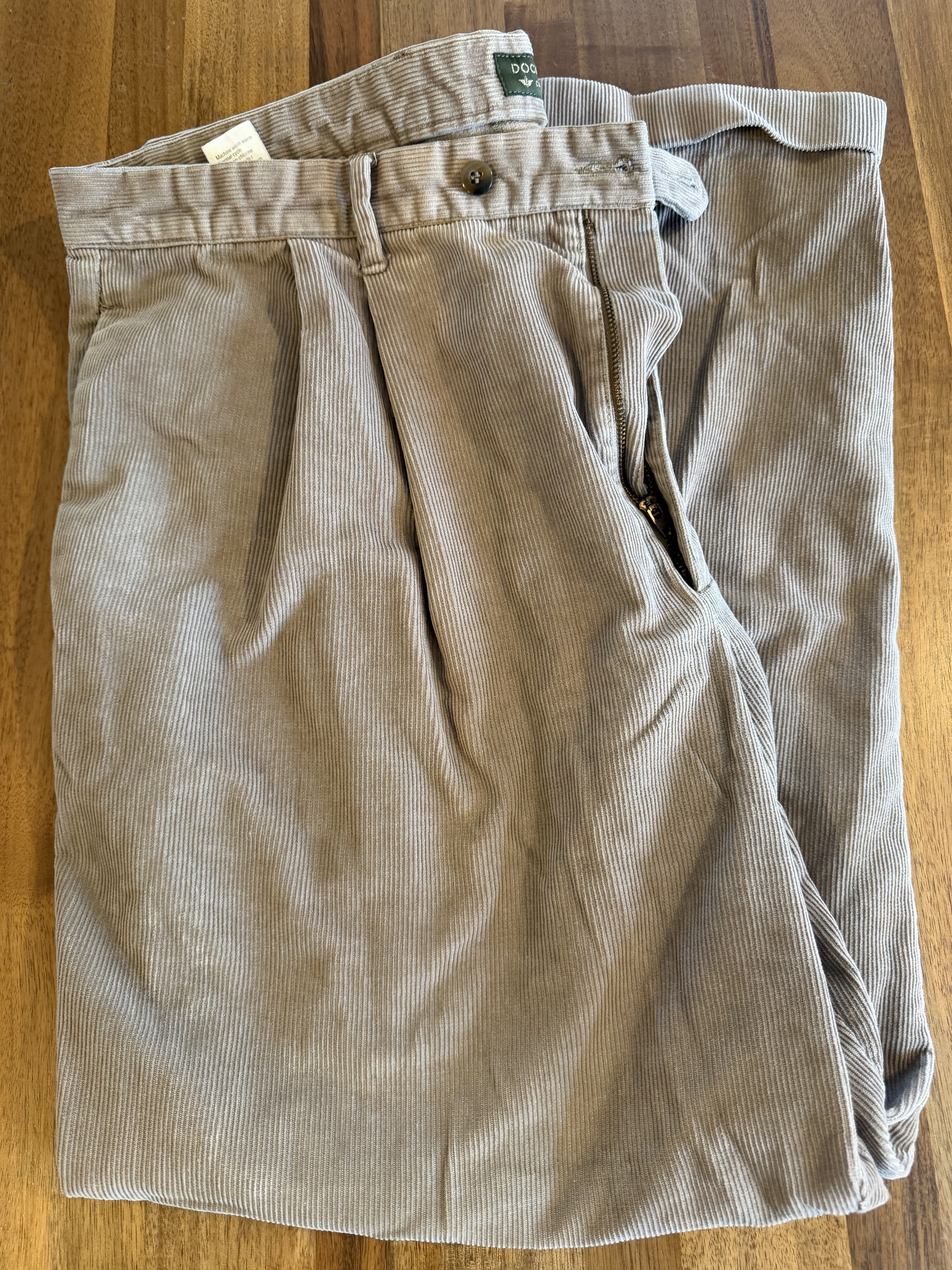 Dockers Vintage 1997 Dockers Class A Pleated Corduroy Trousers Size US 36 / EU 52 - 7 Thumbnail