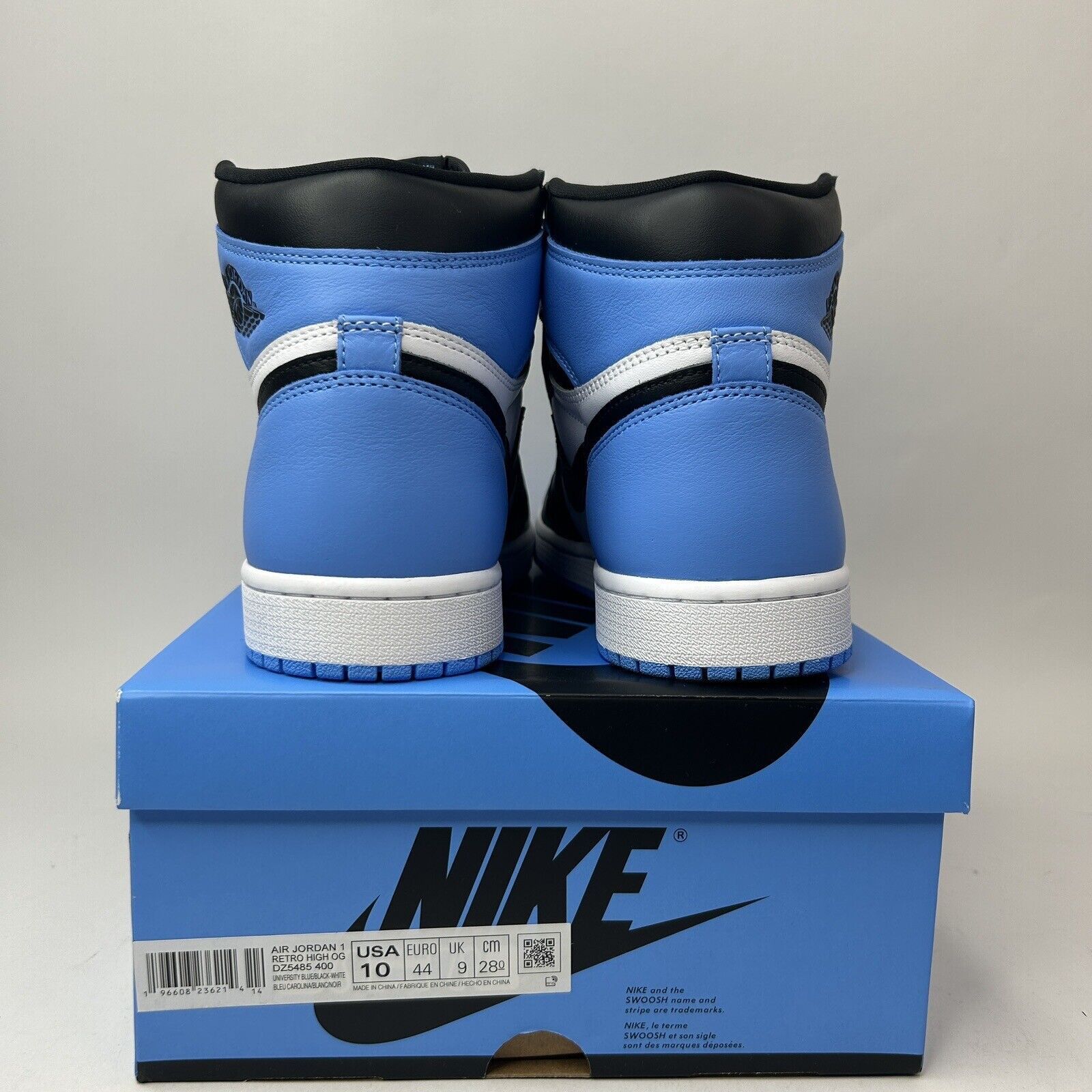 Jordan Brand Nike Air Jordan 1 Retro High OG “UNC Toe/University Blue” Size US 10 / EU 43 - 4 Thumbnail