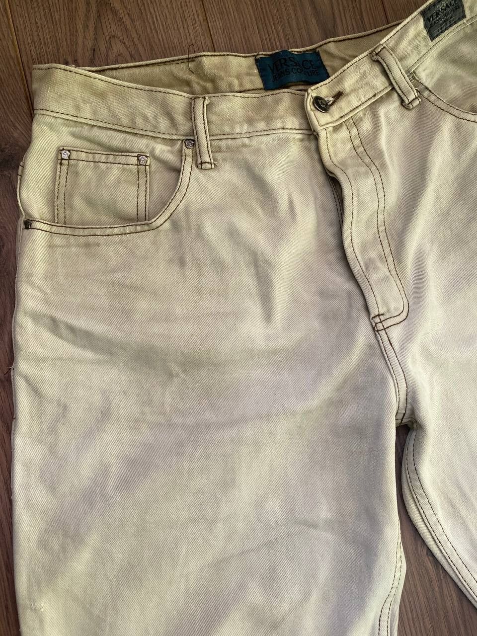 Designer × Versace × Vintage Vintage Versace Jeans Couture Milky White Size 36 Size US 36 / EU 52 - 4 Thumbnail