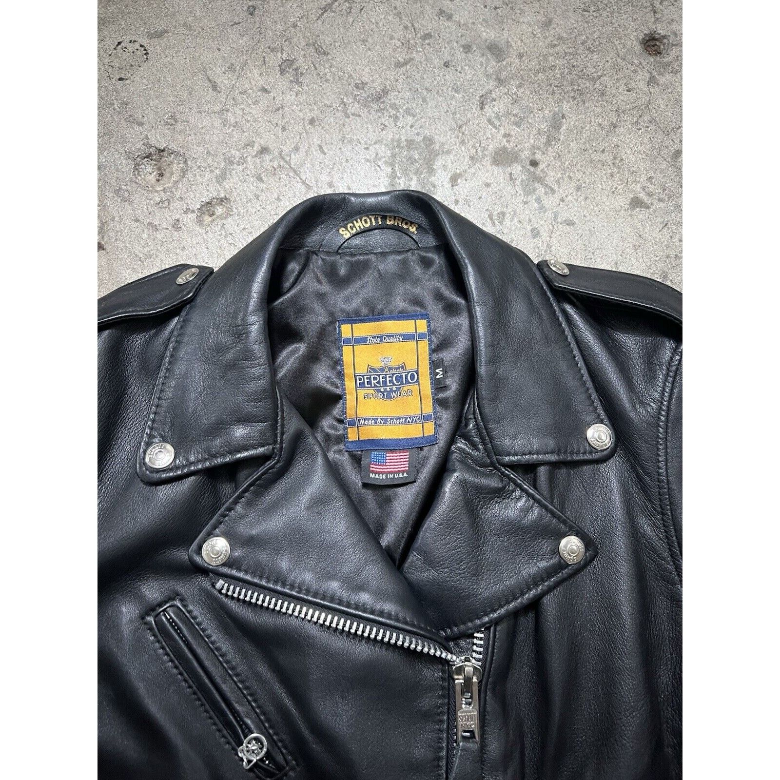 Schott Schott Perfecto 218w Women’s Cropped Biker Leather Jacket M Size M / US 6-8 / IT 42-44 - 3 Thumbnail