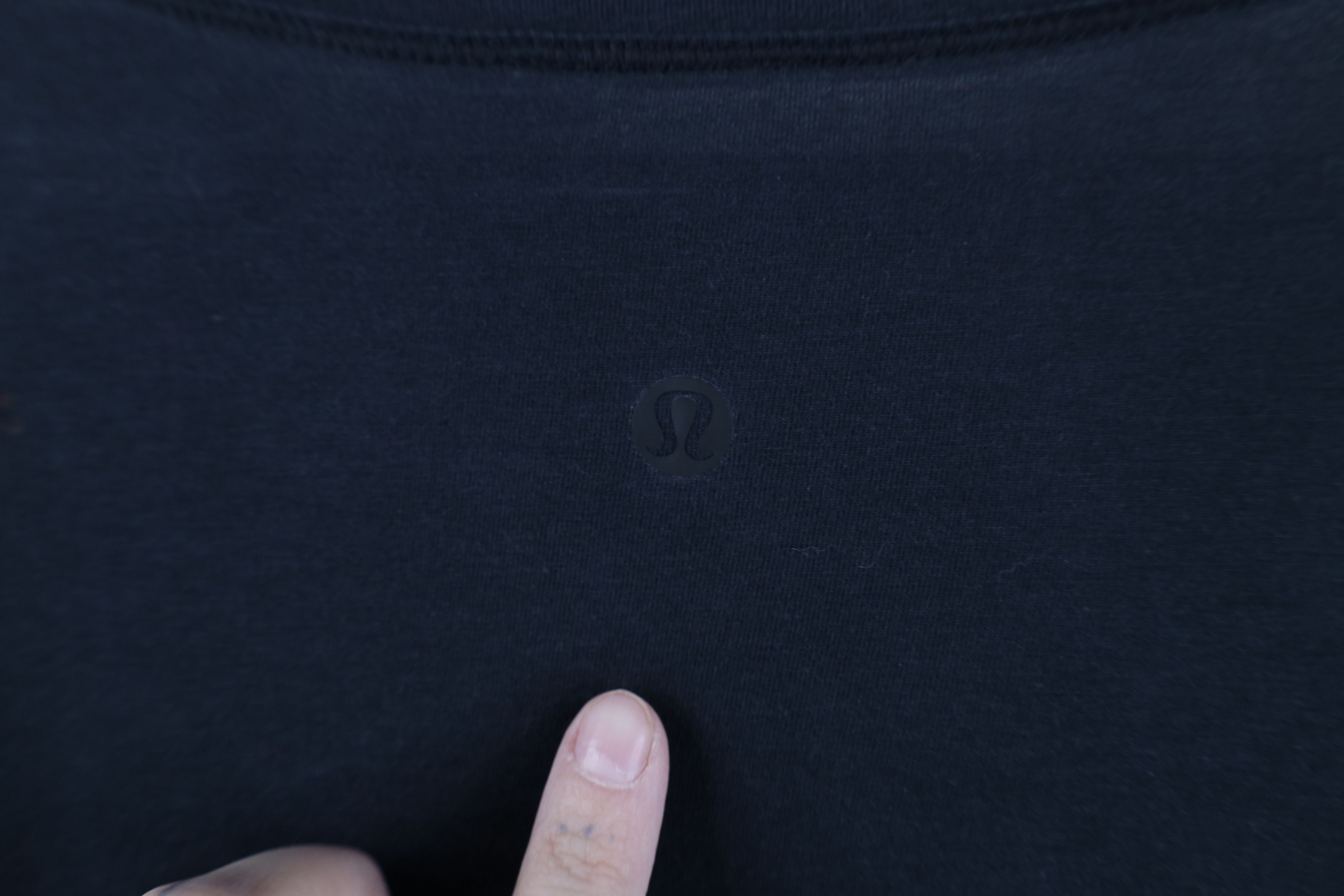 Lululemon Lululemon Open Front Wrap Long Sleeve T-Shirt Black Size M / US 6-8 / IT 42-44 - 11 Thumbnail