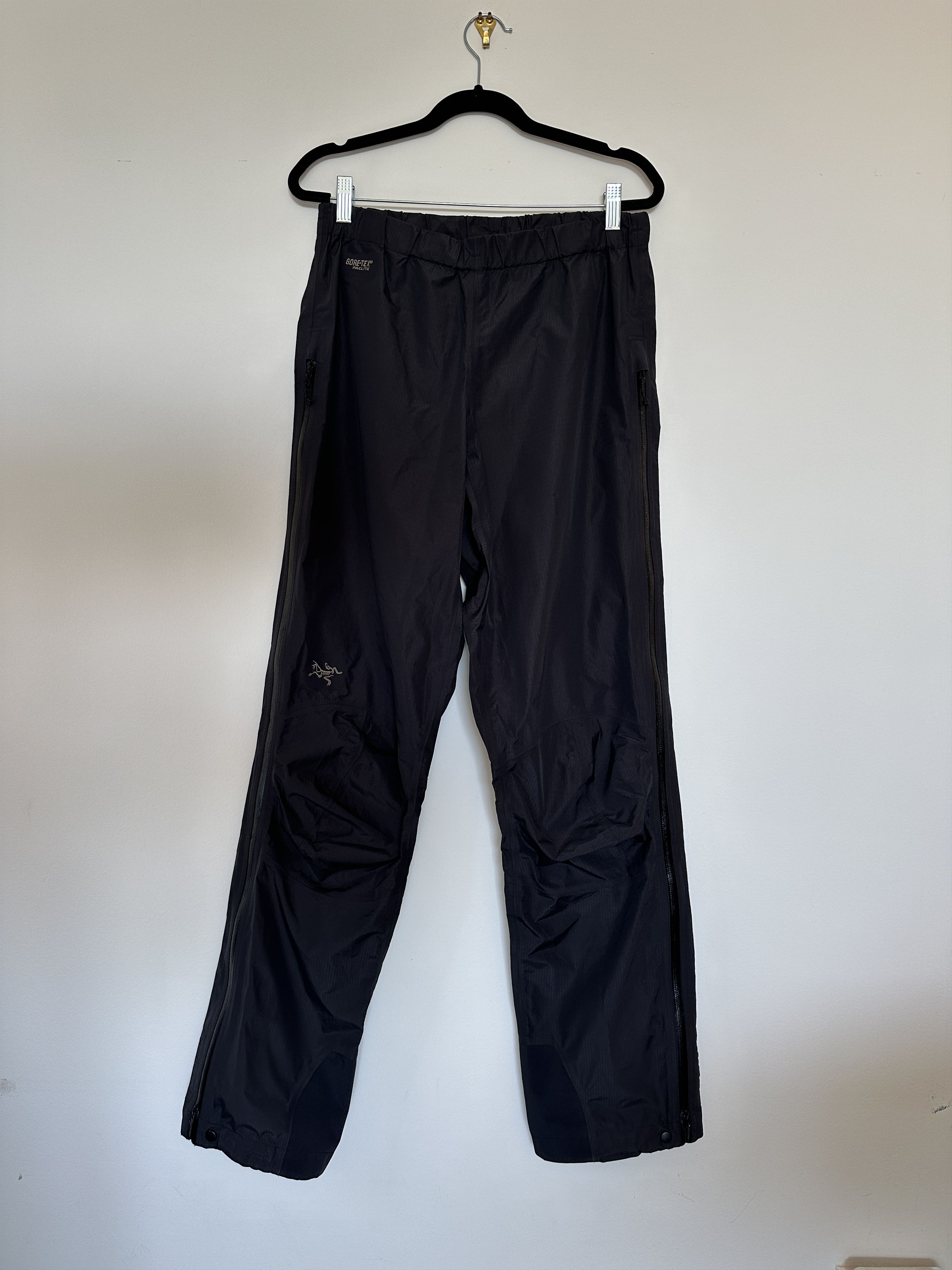 Arc'teryx × Outdoor Life × Streetwear Vintage Arcteryx Nylon