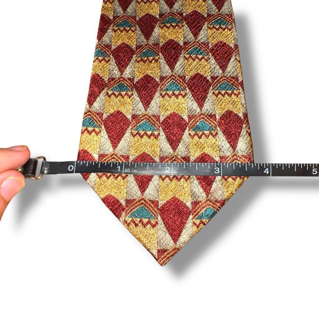 Ermenegildo Zegna Ermenegildo Zegna Red & Gold Abstract 100% Silk Handmade in Size ONE SIZE - 2 Thumbnail