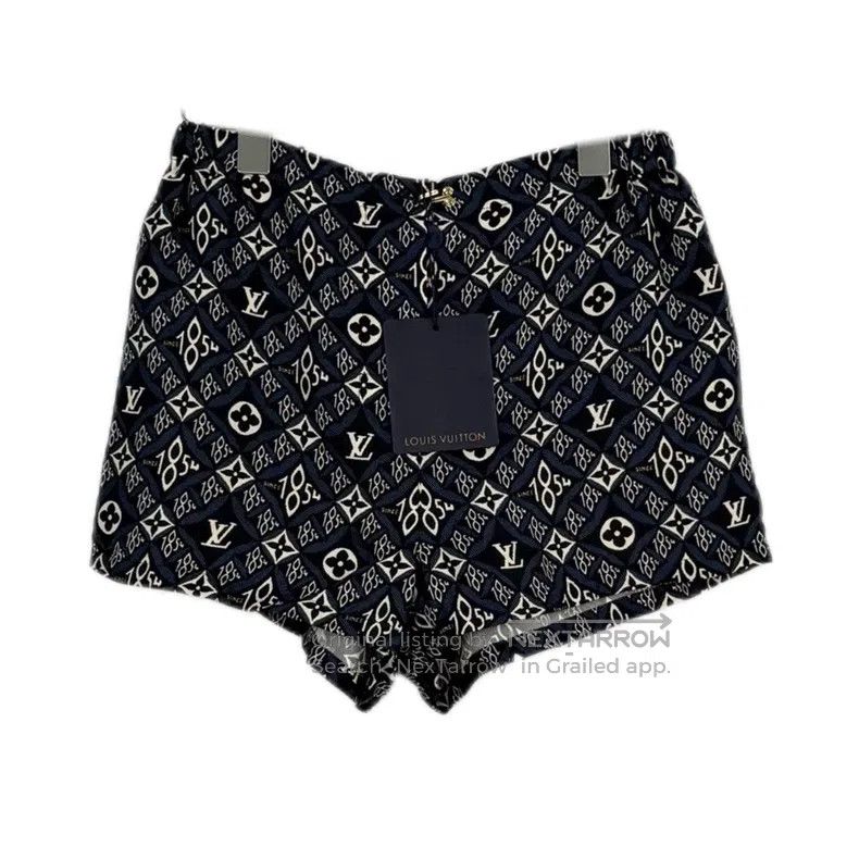 Louis Vuitton Louis Vuitton Blue full logo mulberry silk shorts Size US 36 / EU 52 - 1 Thumbnail