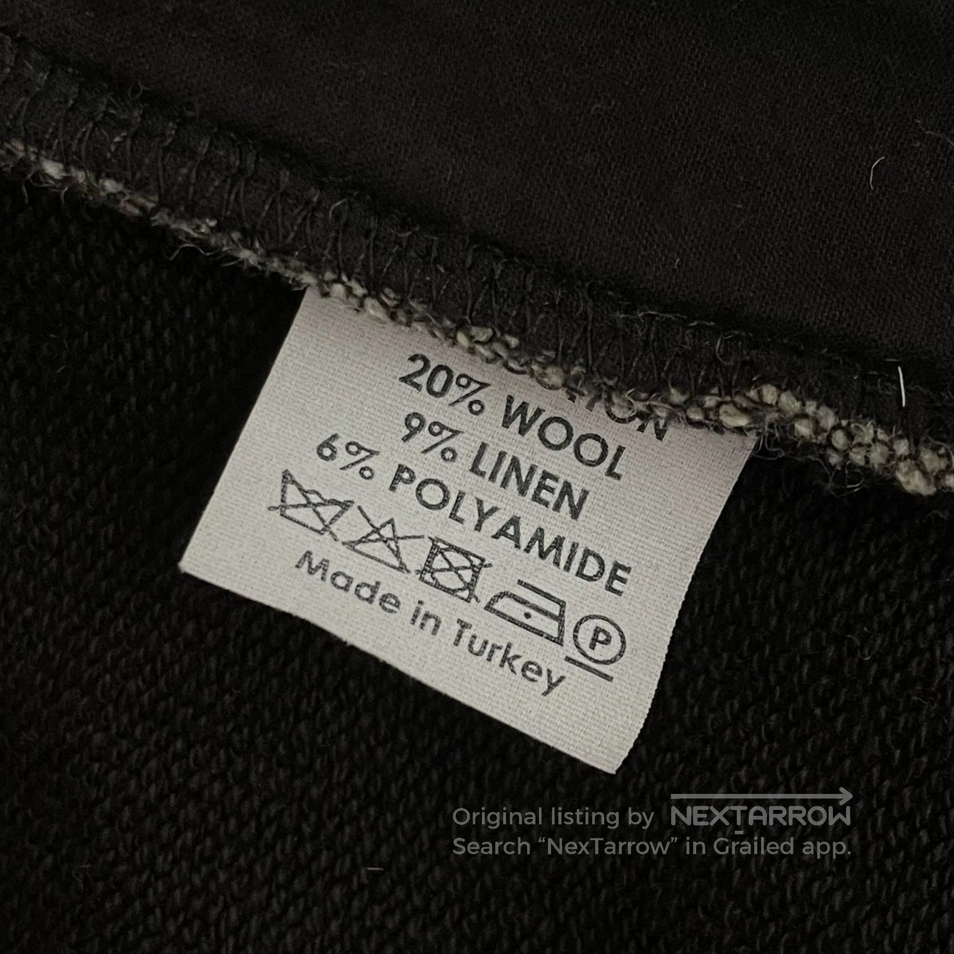Dries Van Noten drapes with fine knit texture and stripes. Size S / US 4 / IT 40 - 6 Thumbnail