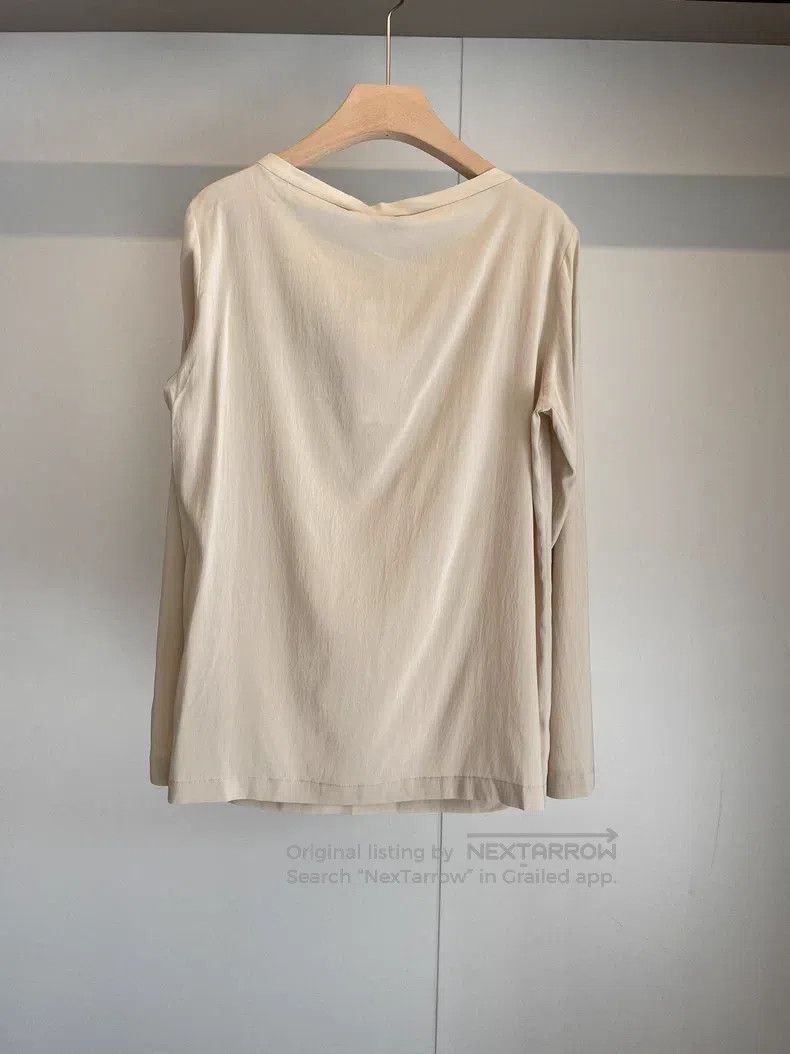 Brunello Cucinelli Brunello Cucinelli Beige Beaded Round Neck Silk Long Sleev Size L / US 10 / IT 46 - 2 Thumbnail