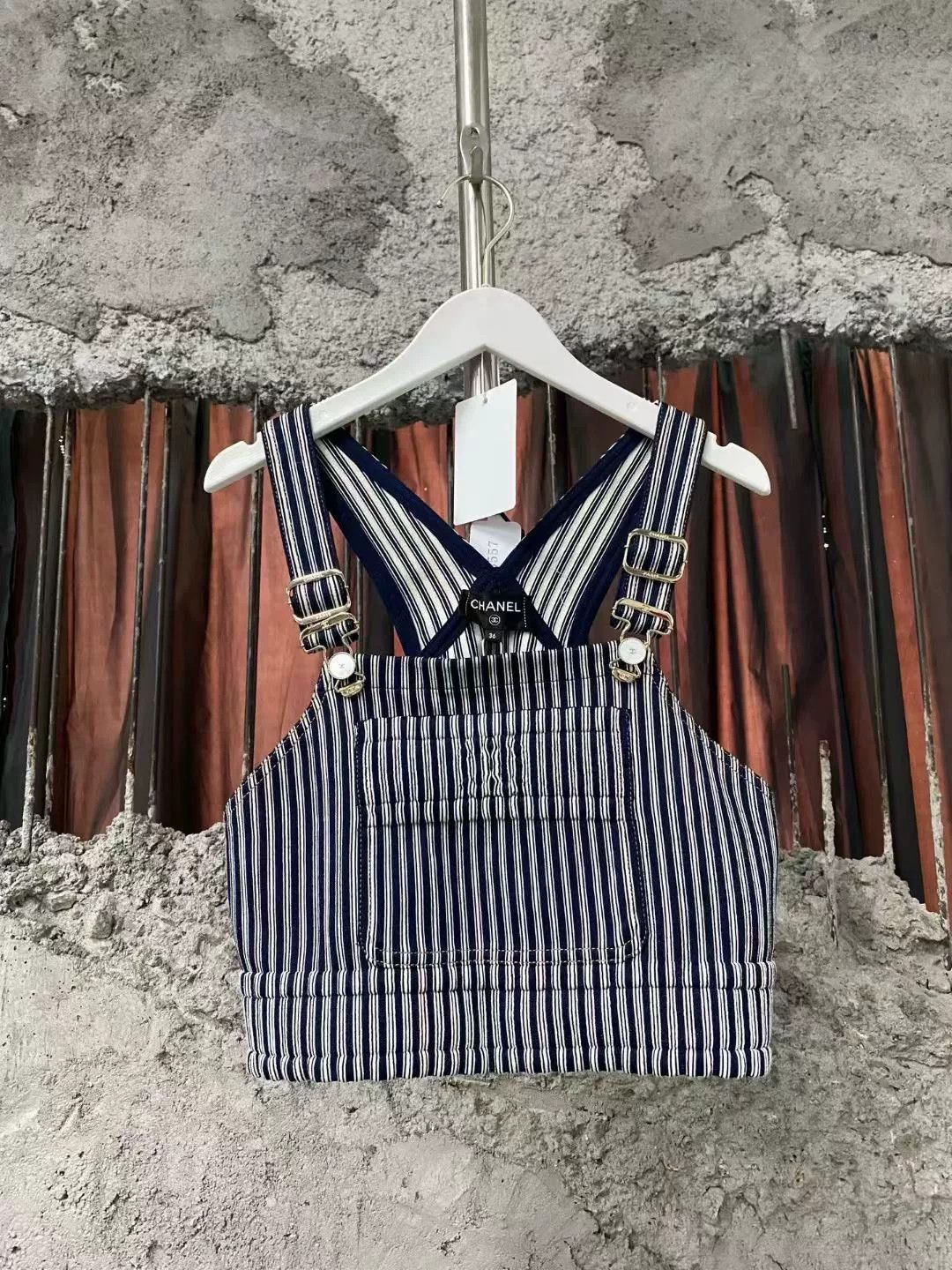 Chanel Chanel Striped Denim Vest Size 36 Size S / US 4 / IT 40 - 1 Thumbnail