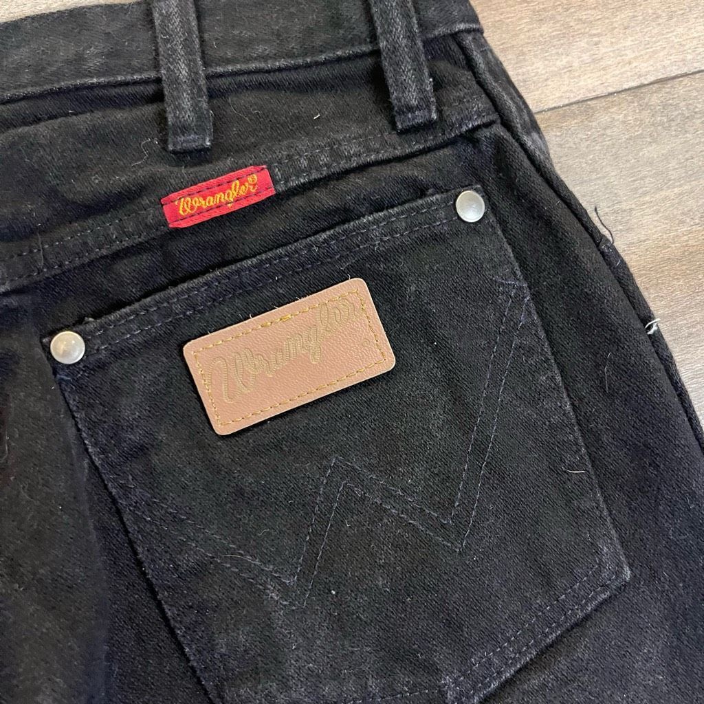 Wrangler Vintage Wrangler Black Denim Jeans Women 9x32 Size 30" / US 8 / IT 44 - 7 Thumbnail