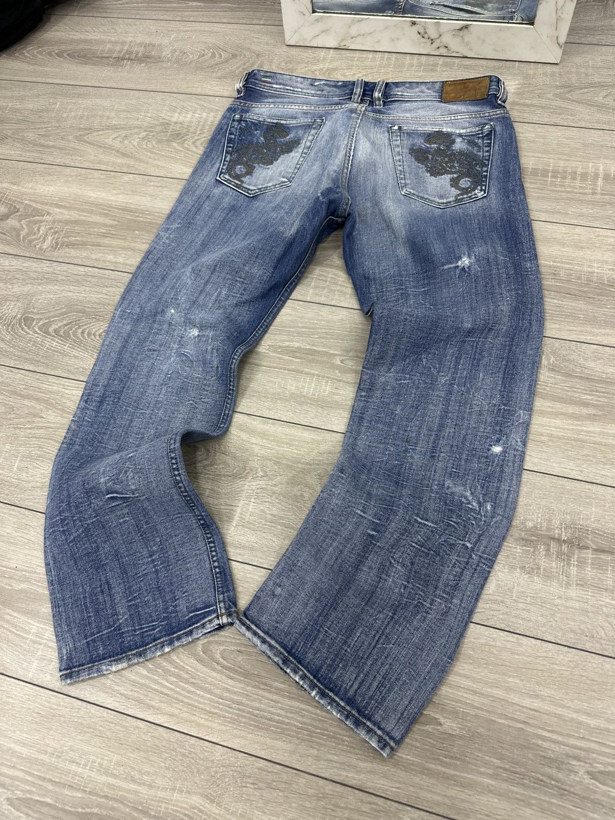 Diesel Diesel Distressed Washed Y2K Baggy Wide Avantgarde Jeans Size US 32 / EU 48 - 8 Thumbnail