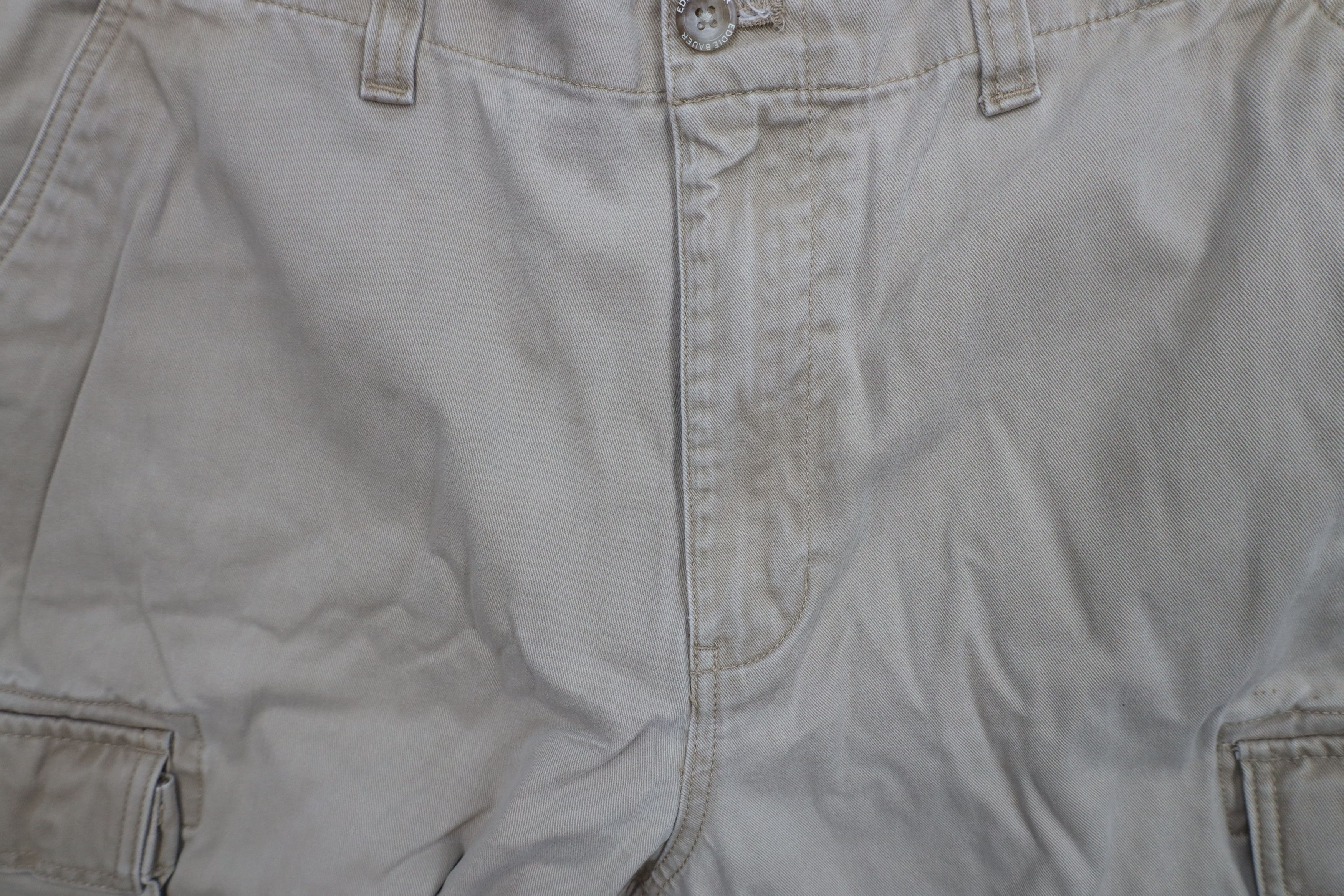 Eddie Bauer × Vintage Vintage Y2K Eddie Bauer Heavyweight Cargo Shorts Cotton Size US 40 / EU 56 - 8 Thumbnail