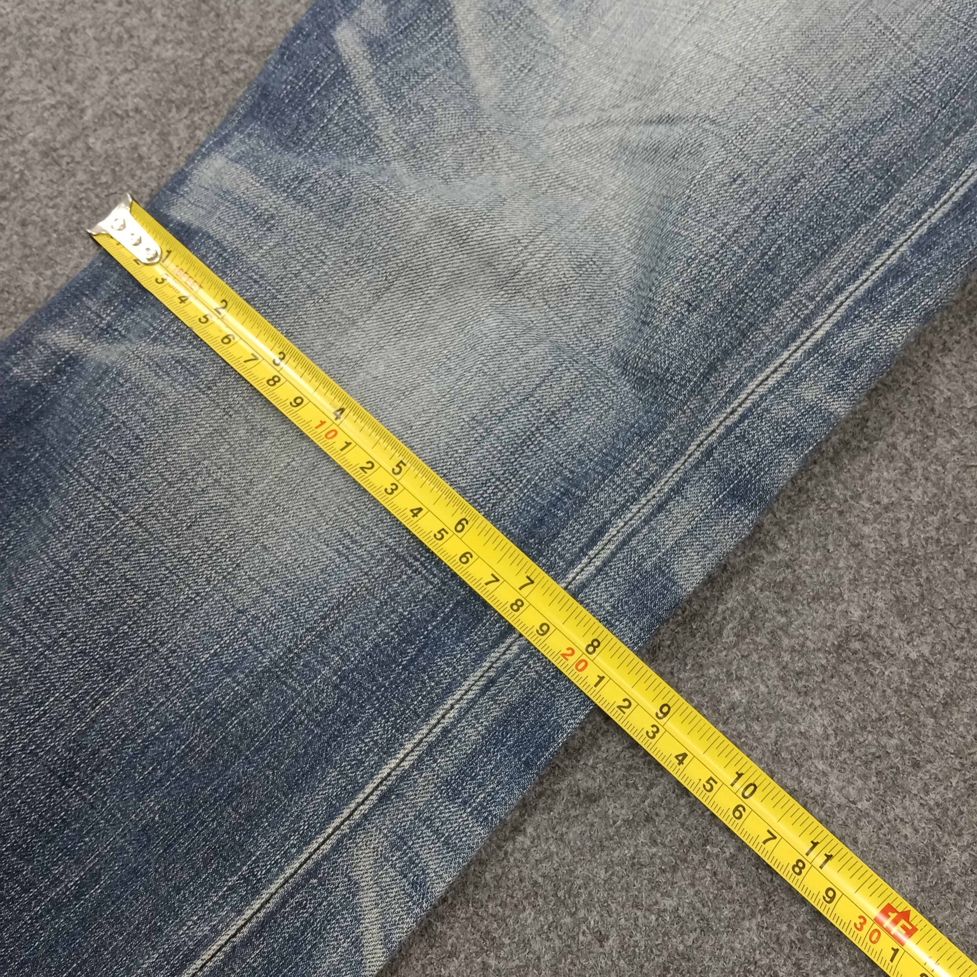 Levi's × Vintage Levi's American Distressed Style Grunge Denim Jeans Size US 33 - 12 Thumbnail
