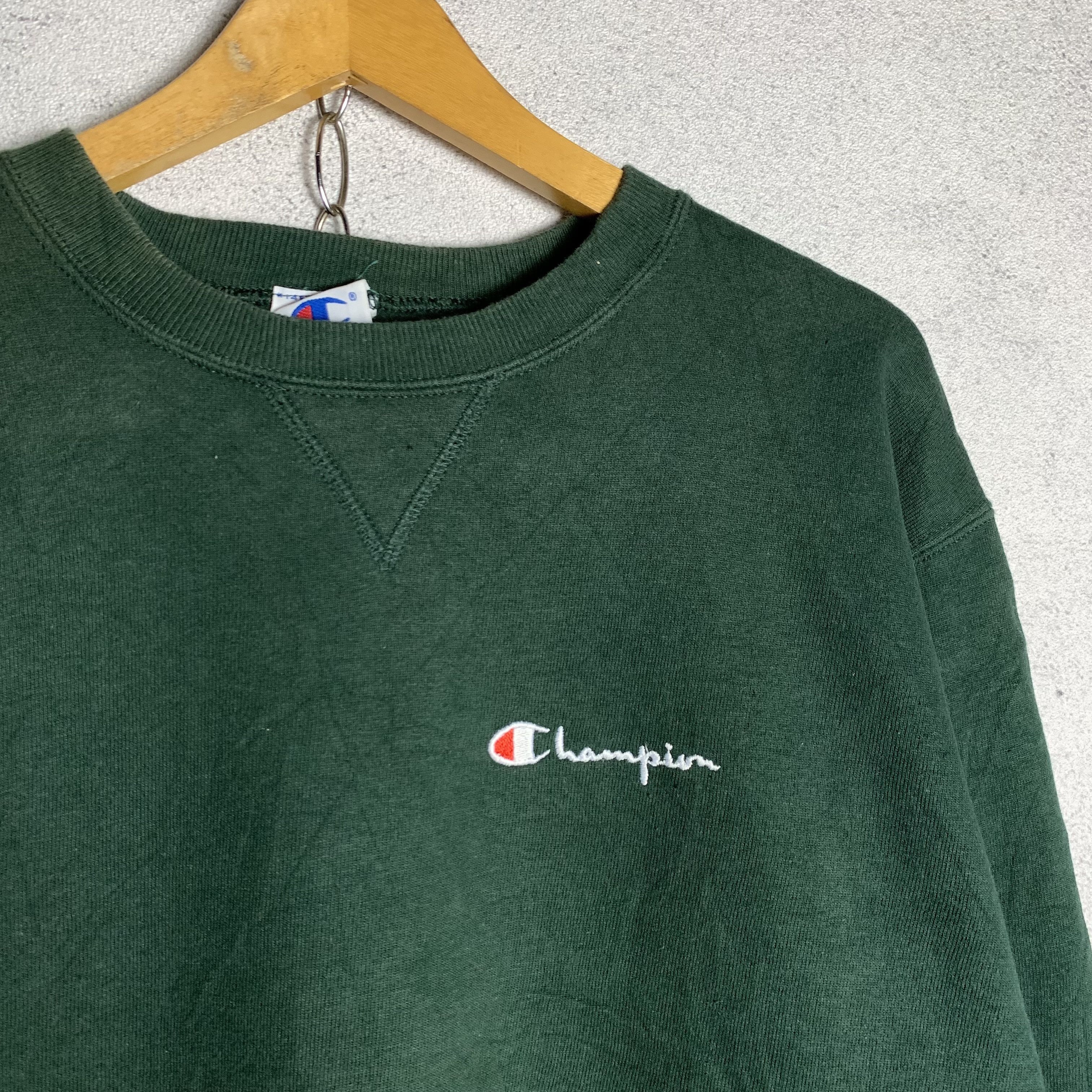 Champion Vintage Champion Sweatshirt Crewneck Size US L / EU 52-54 / 3 - 2 Thumbnail