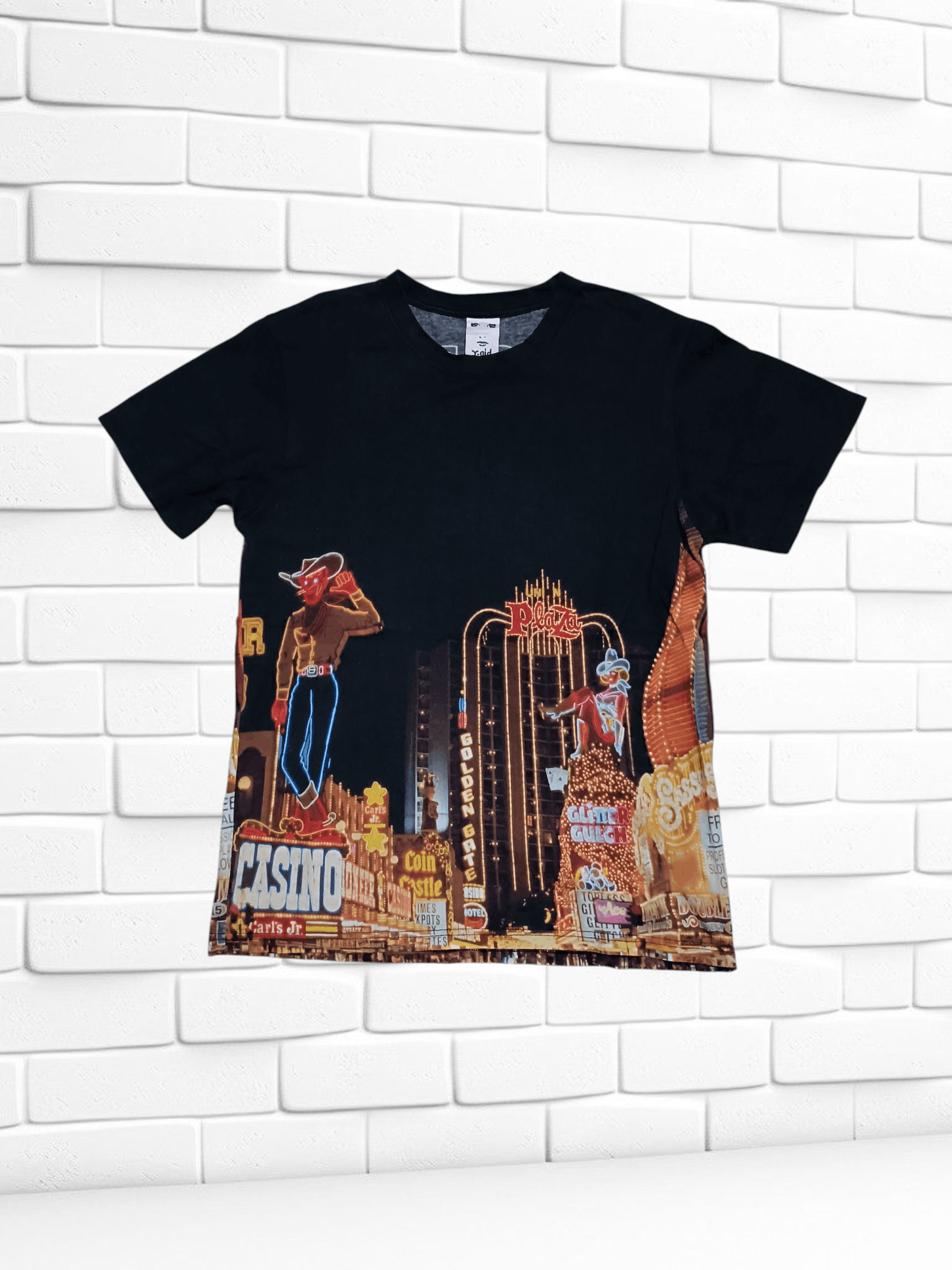 Japanese Brand X Girl Casino Design Short Sleeve T-Shirt Size US M / EU 48-50 / 2 - 6 Thumbnail
