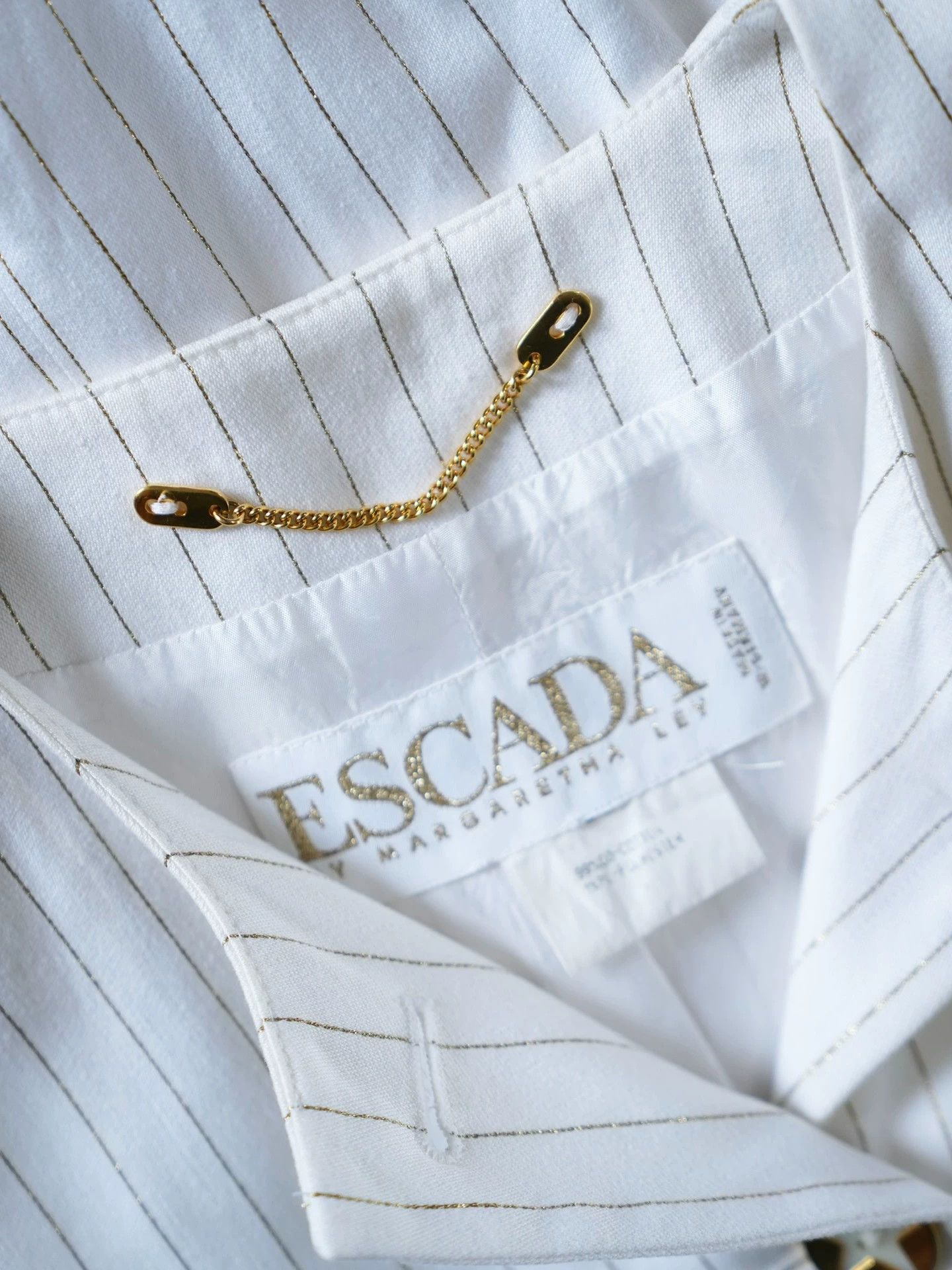 Escada Escada Vintage Suit Jacket Star MOP Button Gold Thread Size M / US 6-8 / IT 42-44 - 7 Thumbnail